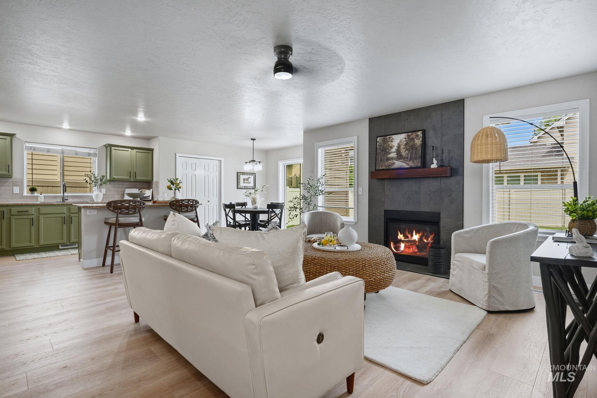 2890 NW 11th Avenue, Meridian, Idaho 83646, 4 Bedrooms, 2.5 Bathrooms, Residential For Sale, Price $649,000,MLS 98991901