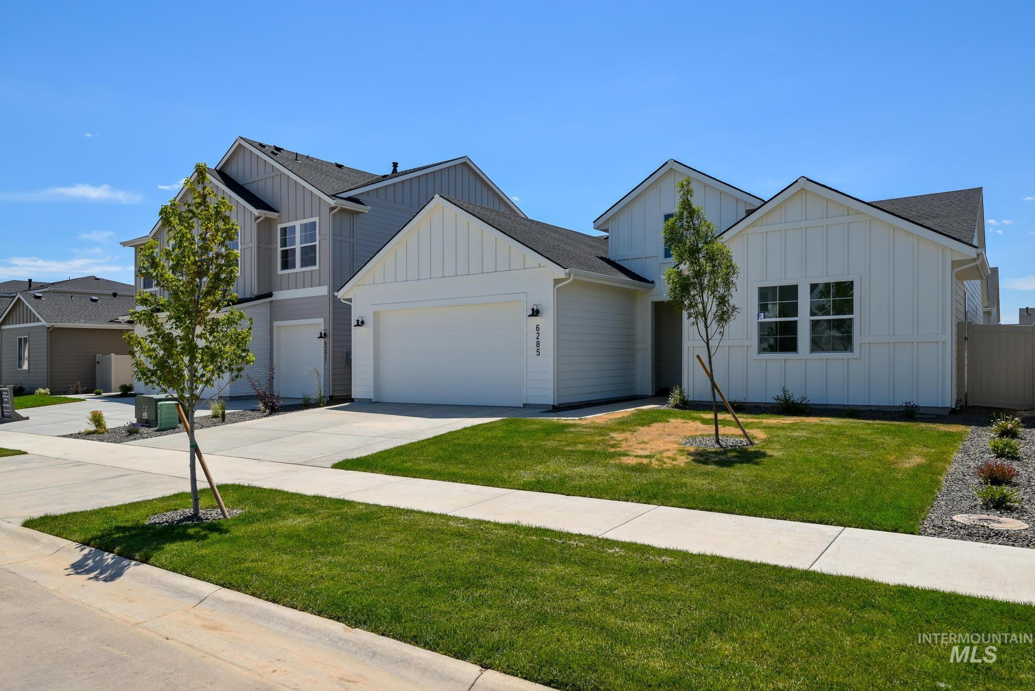 6285 W Snow Currant St, Meridian, Idaho 83646, 3 Bedrooms, 2 Bathrooms, Residential For Sale, Price $559,000, 98991902