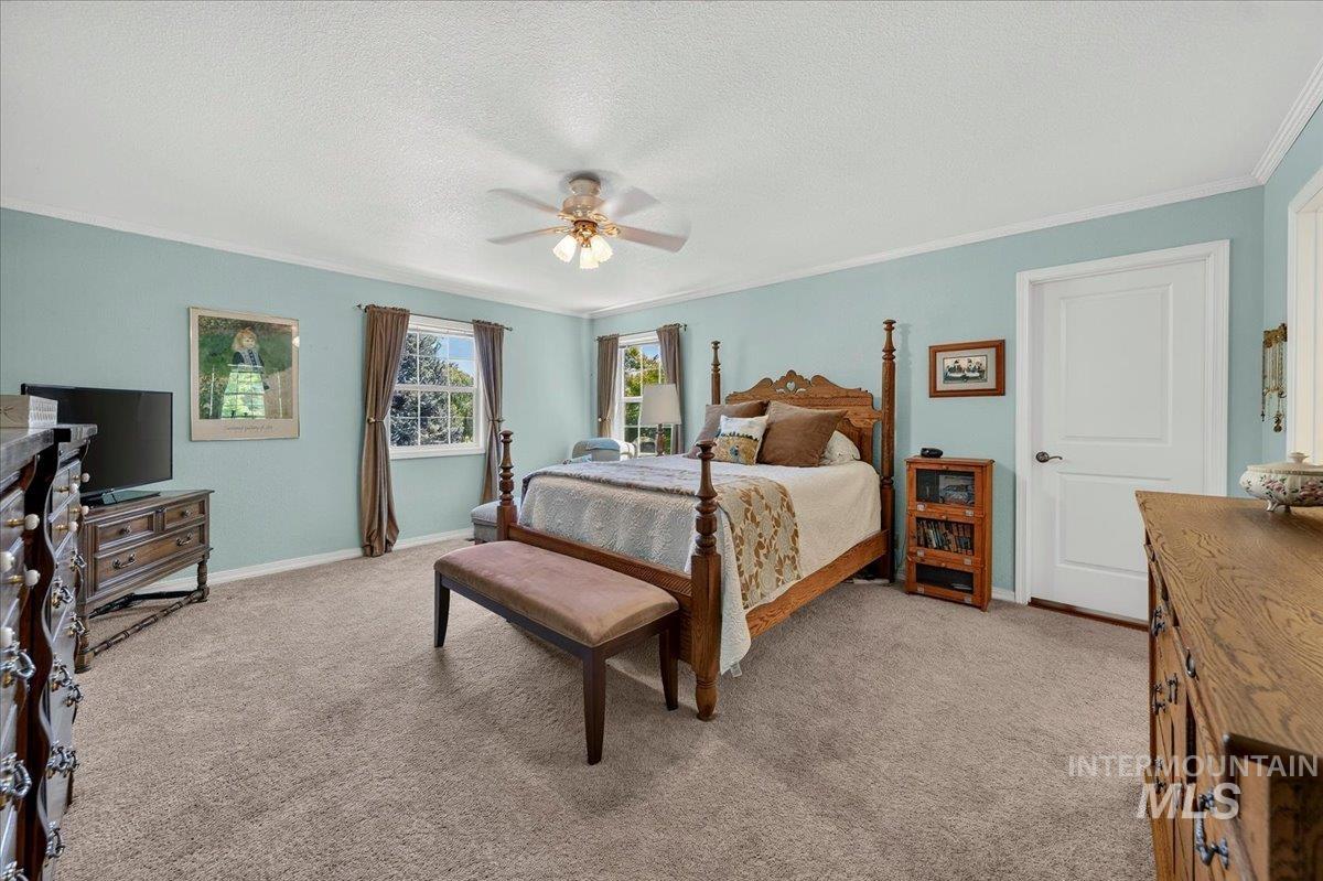 7201 W El Caballo Dr, Boise, Idaho 83704-7323, 4 Bedrooms, 2.5 Bathrooms, Residential For Sale, Price $799,900, 98991908
