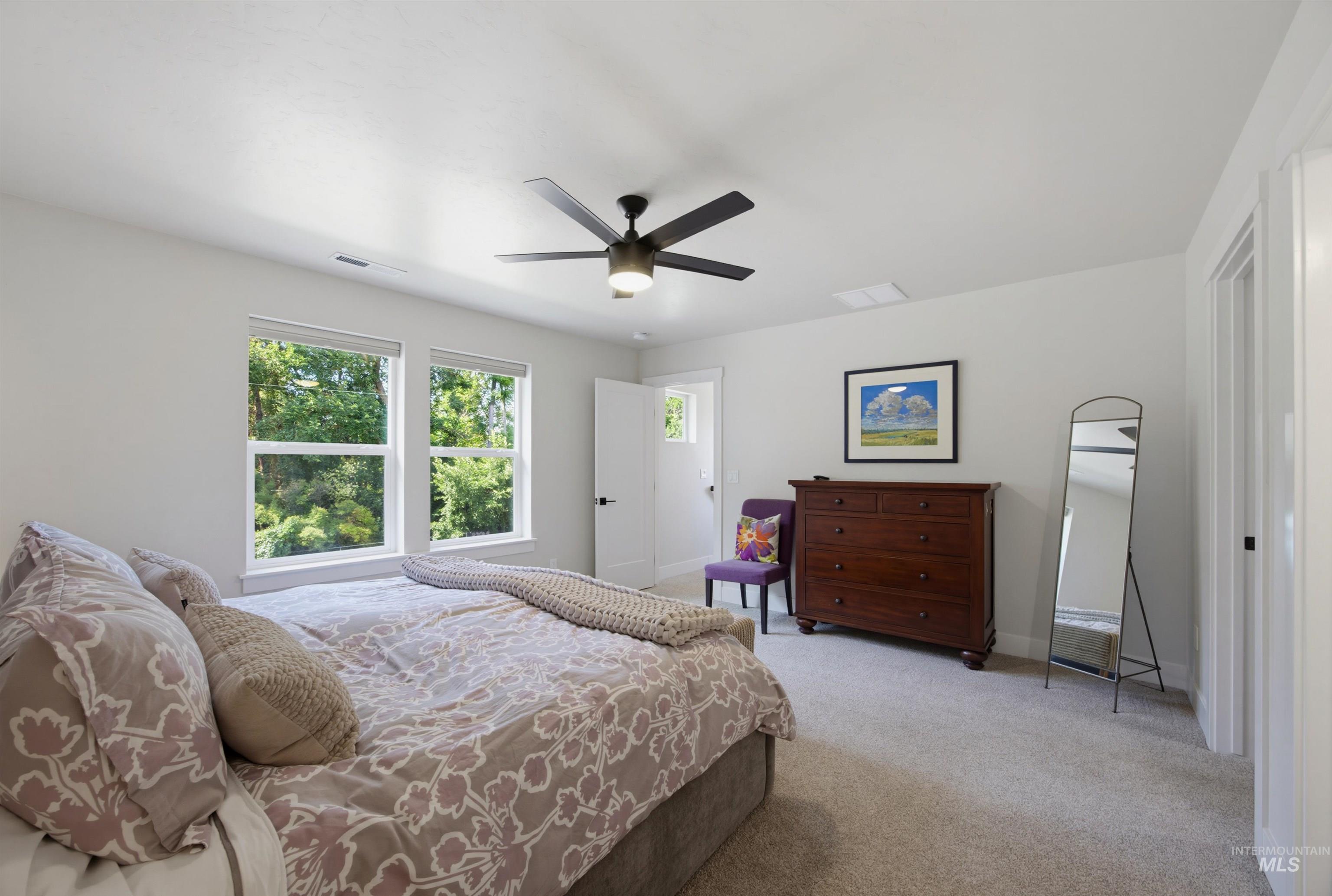 10386 W Shields Ave, Boise, Idaho 83714, 3 Bedrooms, 2.5 Bathrooms, Residential For Sale, Price $579,900,MLS 98991917
