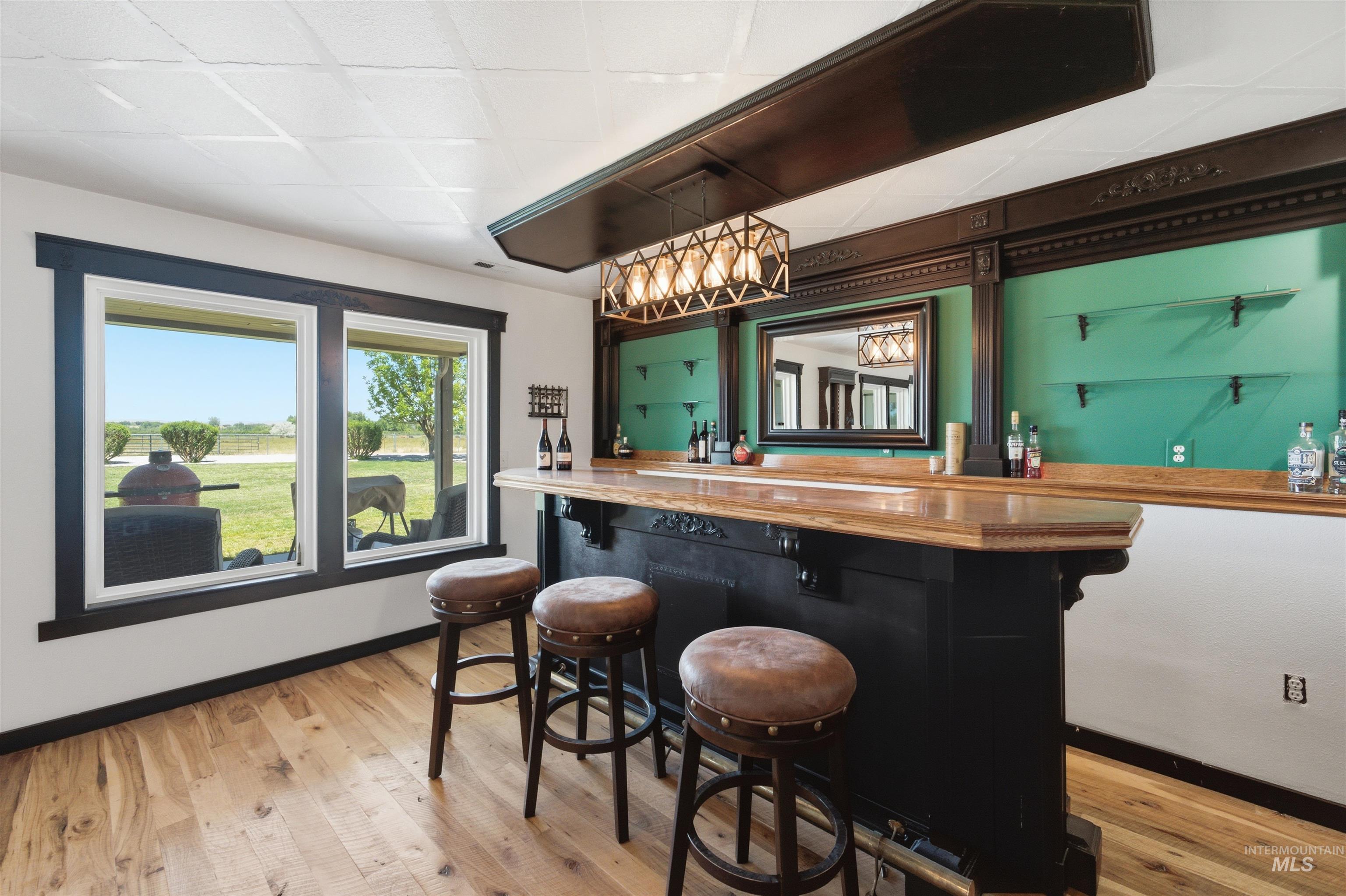 5595 Cascade Rd, Emmett, Idaho 83617, 3 Bedrooms, 3.5 Bathrooms, Residential For Sale, Price $1,799,900, 98991919