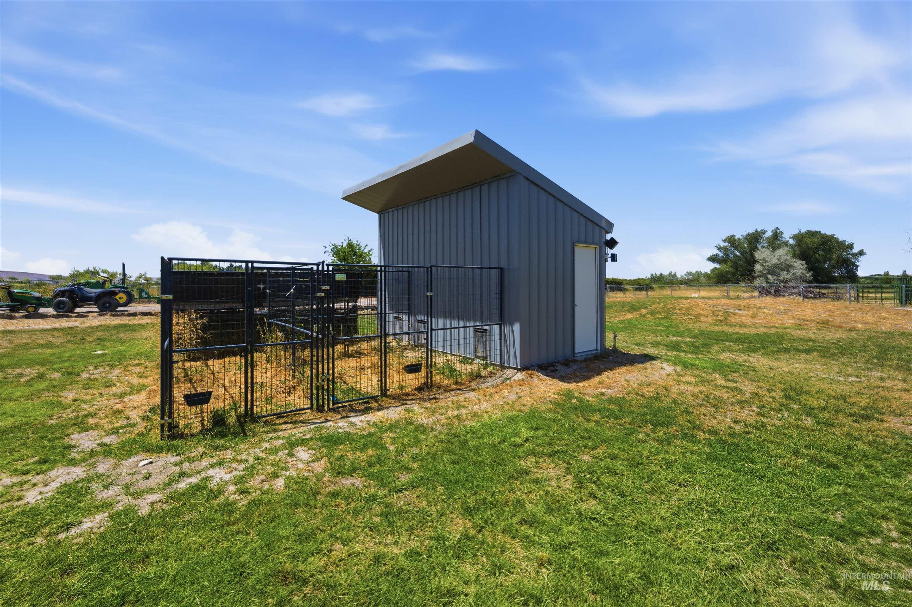 5595 Cascade Rd, Emmett, Idaho 83617, 3 Bedrooms, 3.5 Bathrooms, Residential For Sale, Price $1,799,900, 98991919