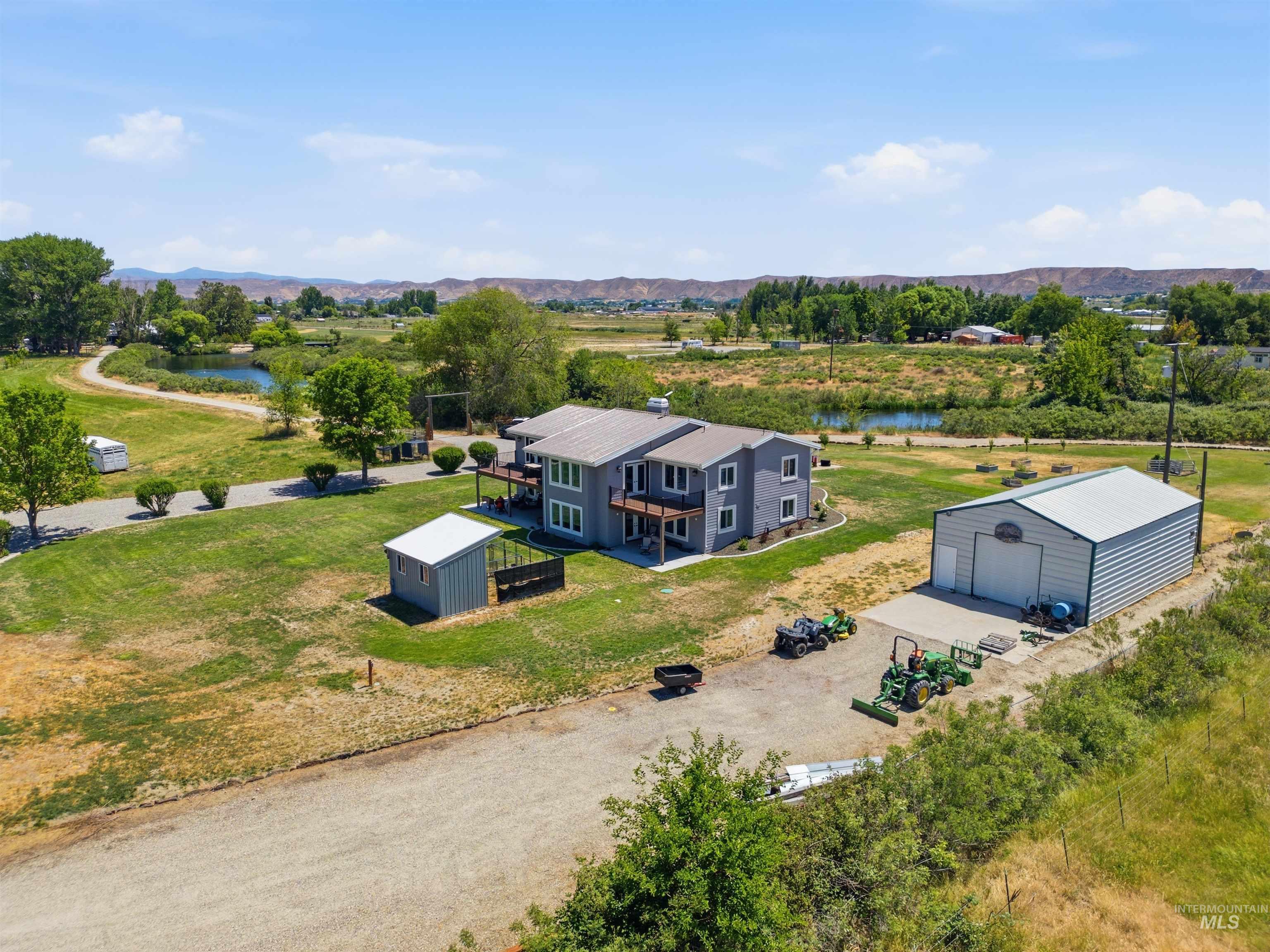 5595 Cascade Rd, Emmett, Idaho 83617, 3 Bedrooms, 3.5 Bathrooms, Residential For Sale, Price $1,799,900, 98991919