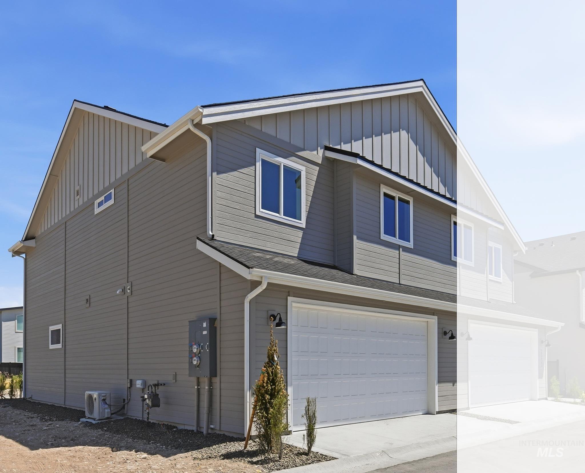 2069 E Deep Purple Ln, Meridian, Idaho 83642, 2 Bedrooms, 2.5 Bathrooms, Residential For Sale, Price $419,900, 98991920