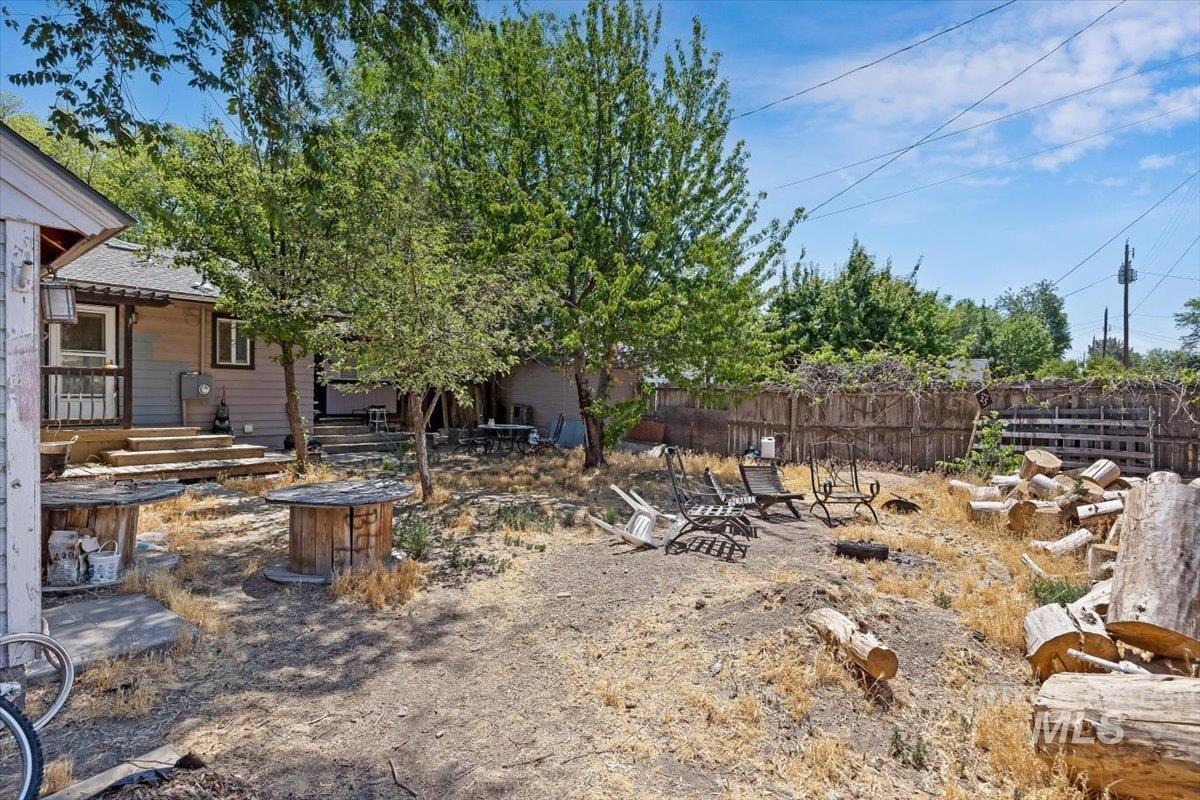 267 Pierce St, Twin Falls, Idaho 83301, 3 Bedrooms, 2 Bathrooms, Residential For Sale, Price $320,000,MLS 98991921
