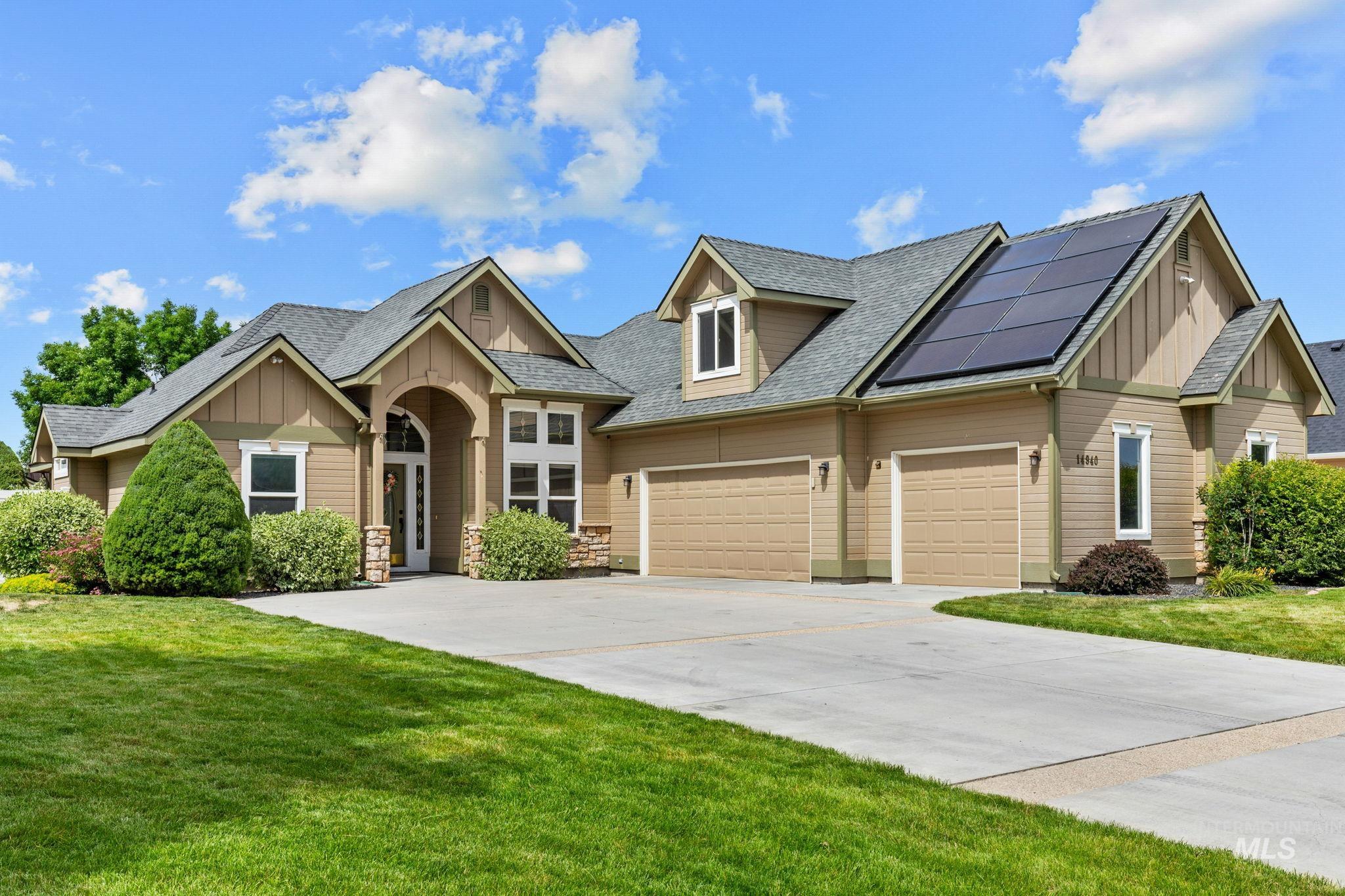 14940 Alkmaar St, Caldwell, Idaho 83607, 3 Bedrooms, 2 Bathrooms, Residential For Sale, Price $589,000,MLS 98991925
