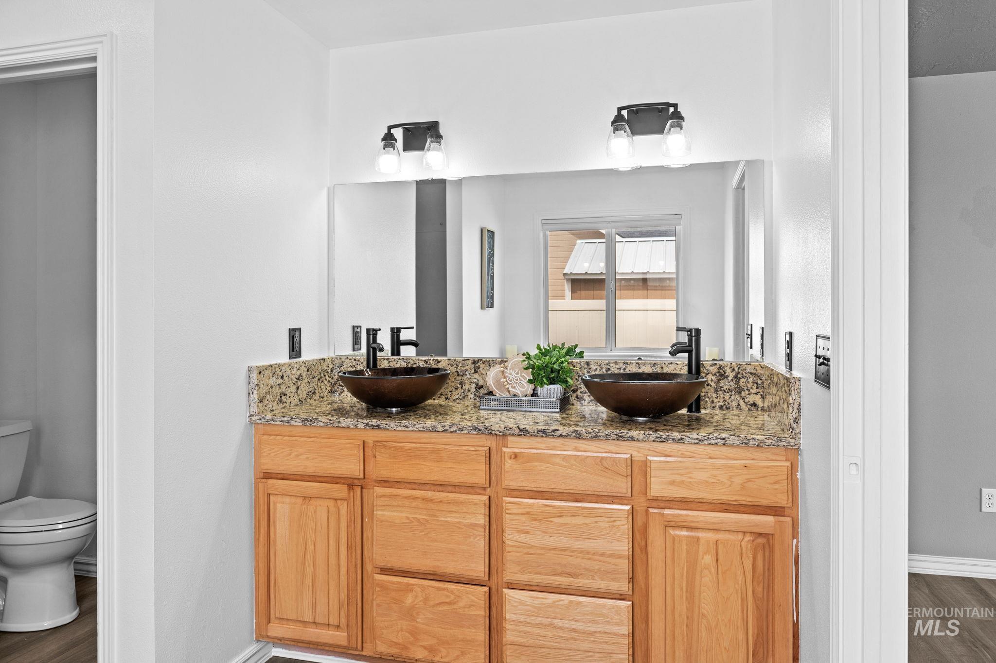 14940 Alkmaar St, Caldwell, Idaho 83607, 3 Bedrooms, 2 Bathrooms, Residential For Sale, Price $589,000,MLS 98991925