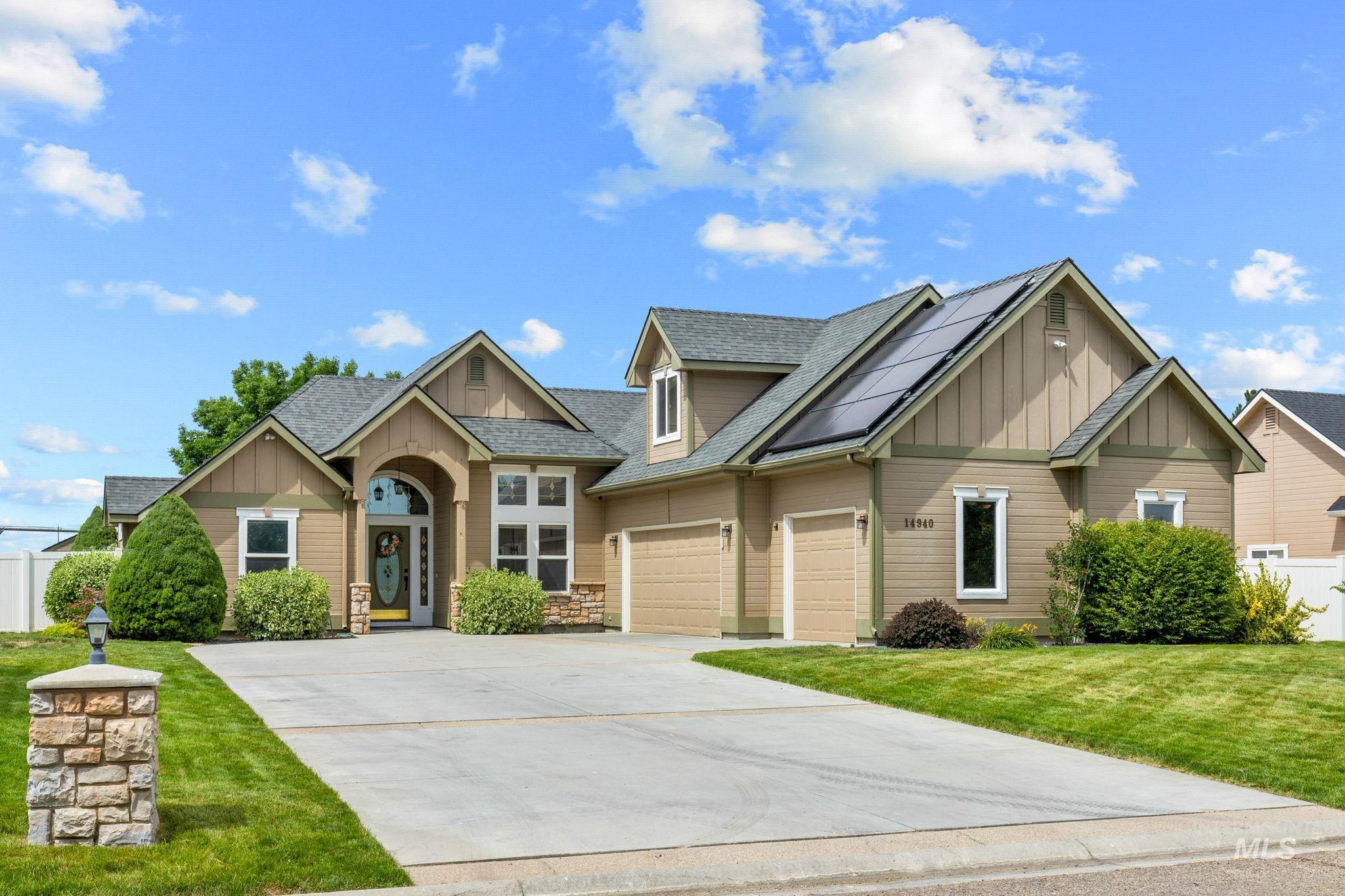 14940 Alkmaar St, Caldwell, Idaho 83607, 3 Bedrooms, 2 Bathrooms, Residential For Sale, Price $589,000,MLS 98991925