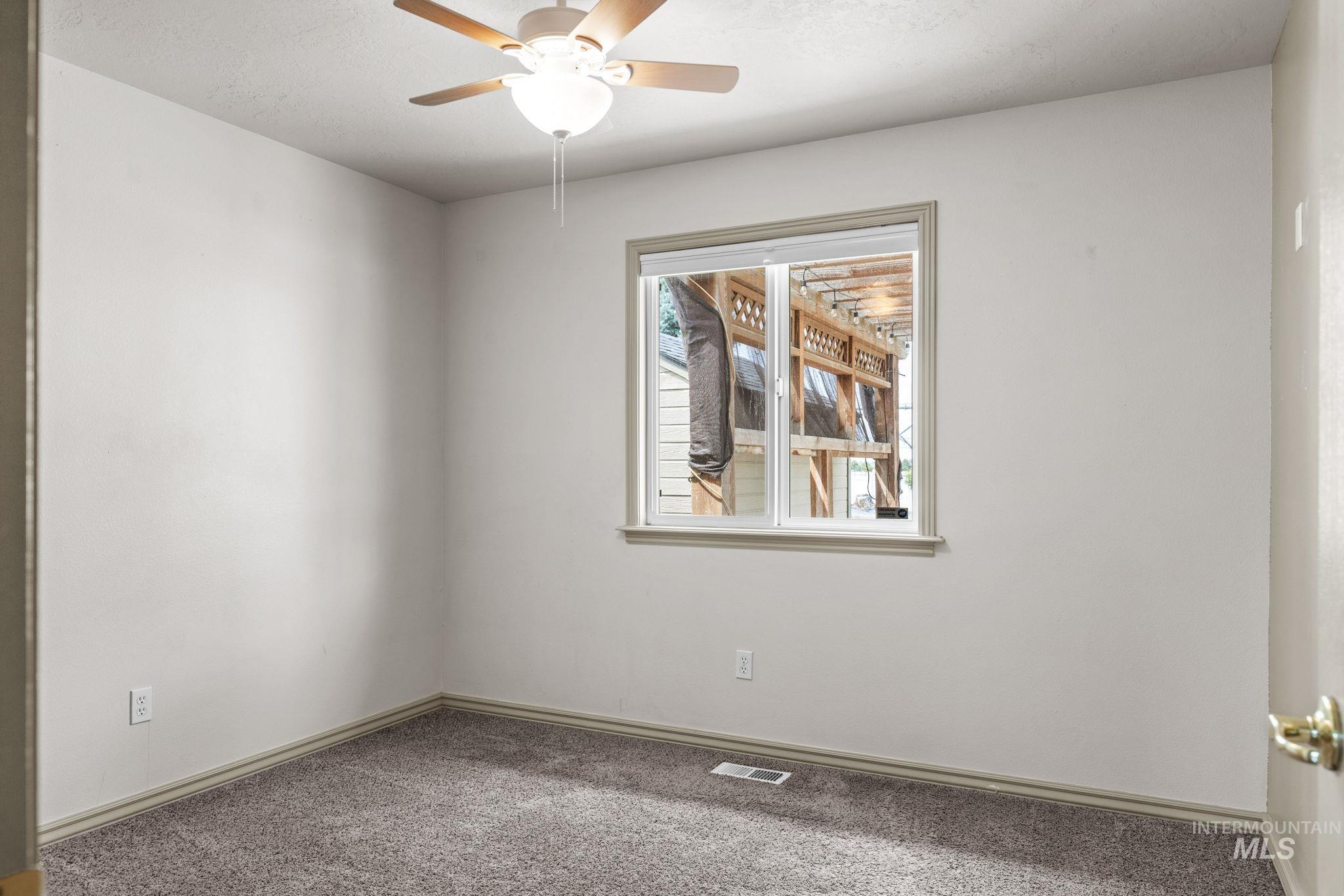 14940 Alkmaar St, Caldwell, Idaho 83607, 3 Bedrooms, 2 Bathrooms, Residential For Sale, Price $589,000,MLS 98991925