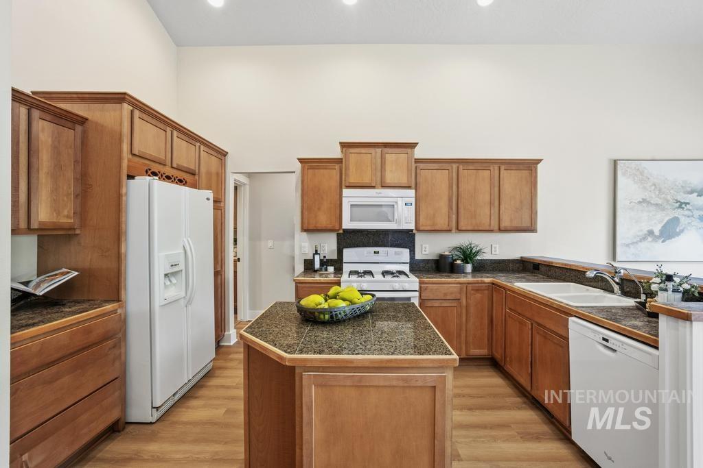 5952 S Olmstead Ave., Boise, Idaho 83709, 4 Bedrooms, 2 Bathrooms, Residential For Sale, Price $469,500, 98991928