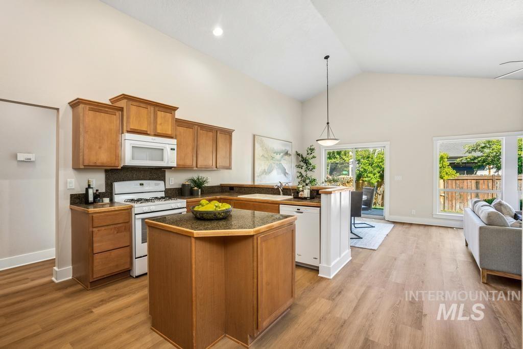 5952 S Olmstead Ave., Boise, Idaho 83709, 4 Bedrooms, 2 Bathrooms, Residential For Sale, Price $469,500, 98991928
