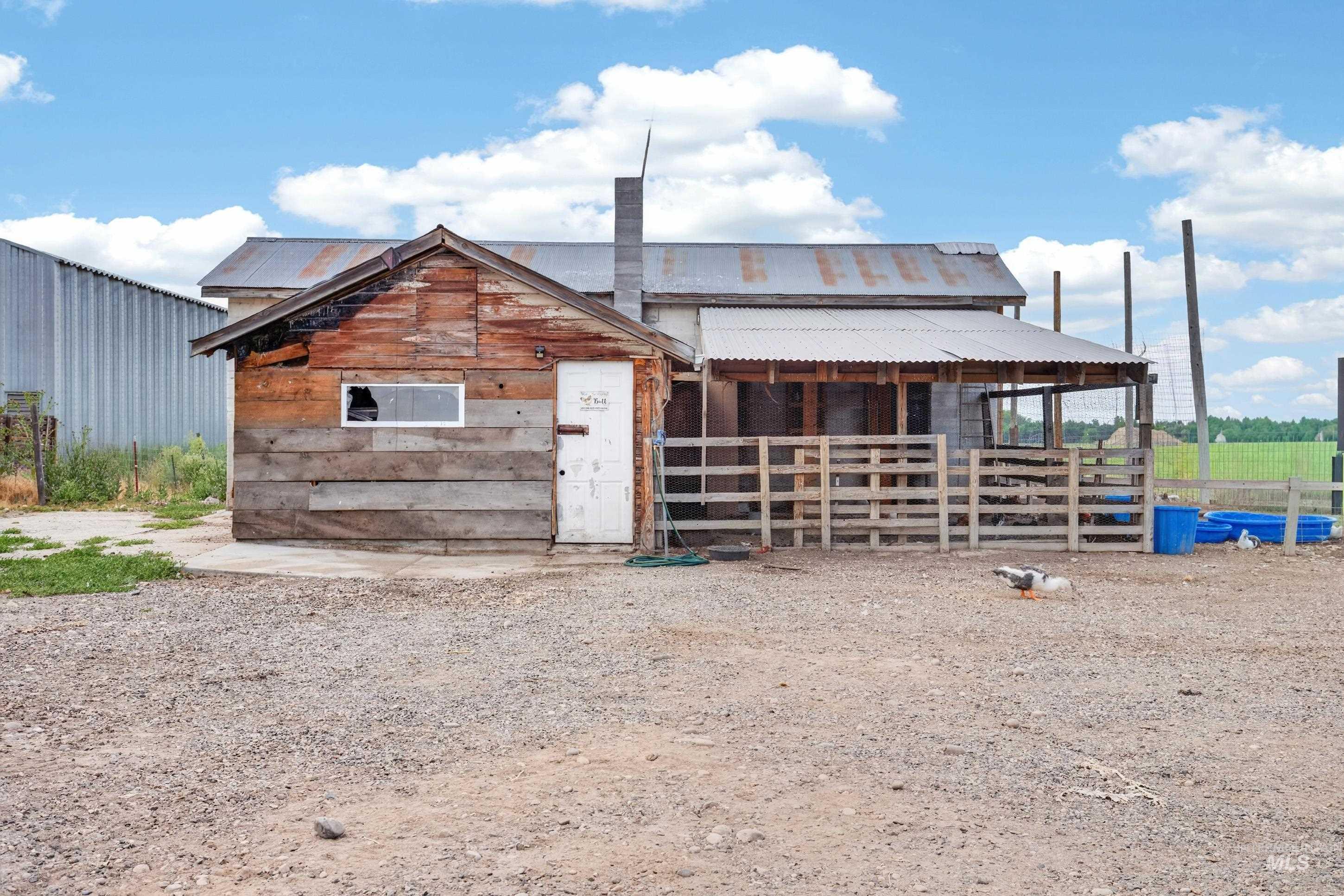 960 Nw 14Th Ave, Payette, Idaho 83661-5209, 4 Bedrooms, 2.5 Bathrooms, Residential For Sale, Price $749,900,MLS 98991934