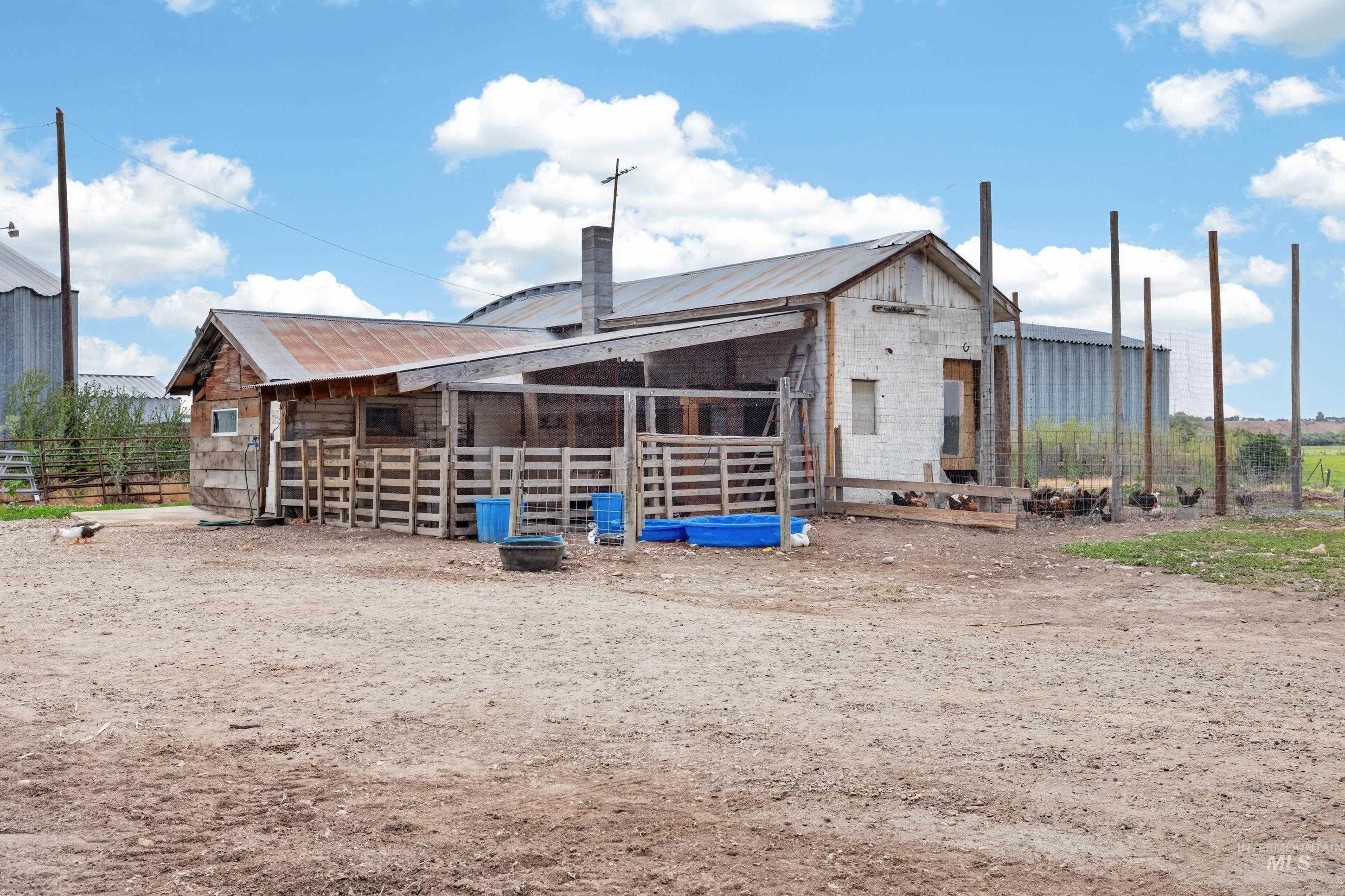 960 NW 14Th Ave, Payette, Idaho 83661-5209, 4 Bedrooms, 2.5 Bathrooms, Residential For Sale, Price $749,900,MLS 98991934