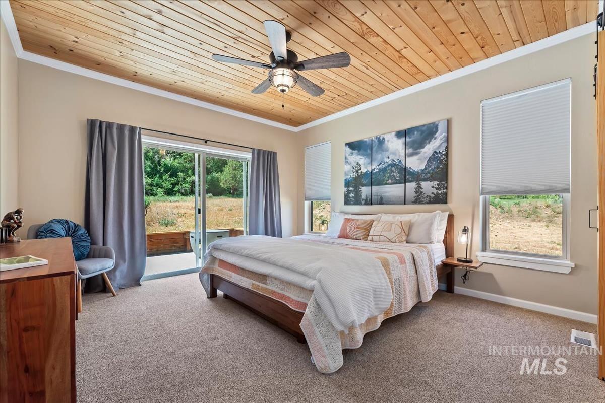 37 Wapiti Ct, Garden Valley, Idaho 83622, 3 Bedrooms, 2 Bathrooms, Residential For Sale, Price $595,000, 98991935