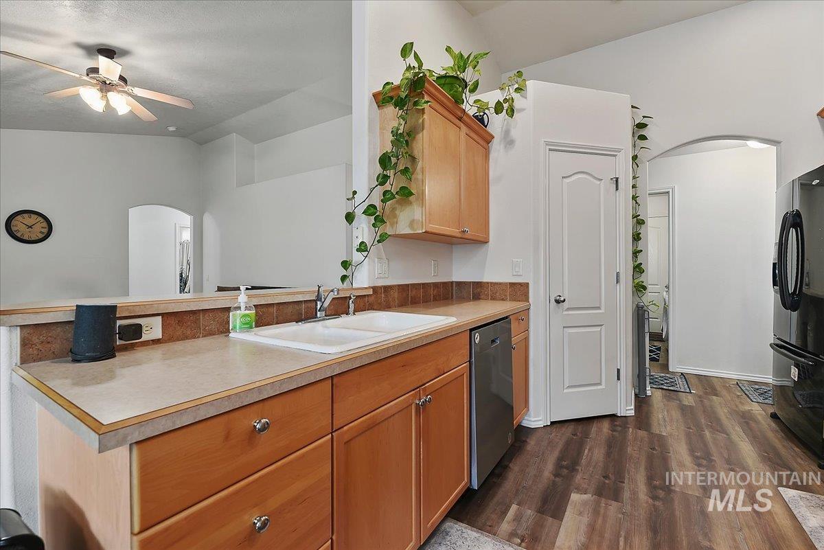 1723 W Lowry, Meridian, Idaho 83642, 4 Bedrooms, 2 Bathrooms, Residential For Sale, Price $515,000, 98991938