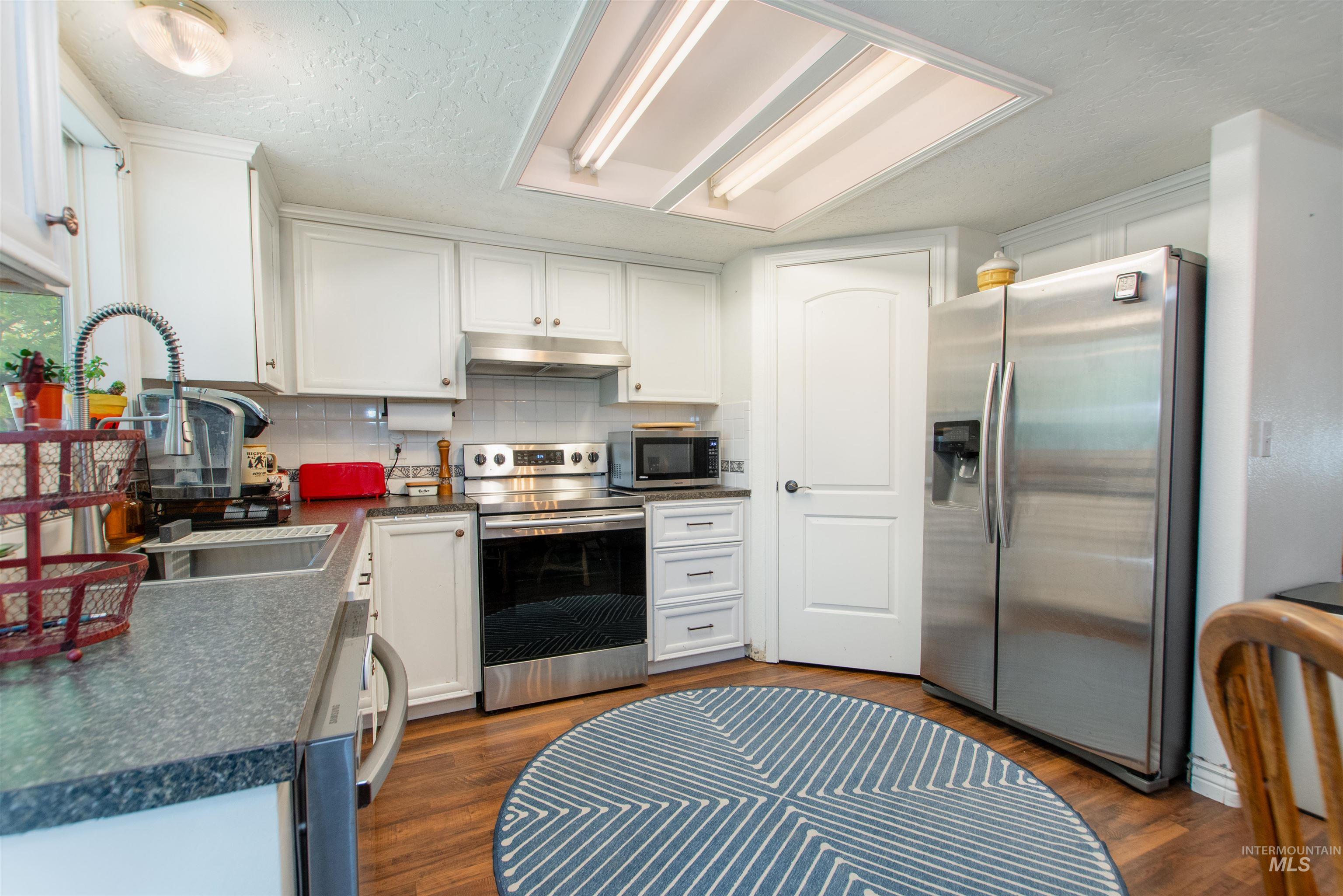 2212 Orion Ave, Nampa, Idaho 83651, 3 Bedrooms, 2 Bathrooms, Residential For Sale, Price $360,000,MLS 98991940