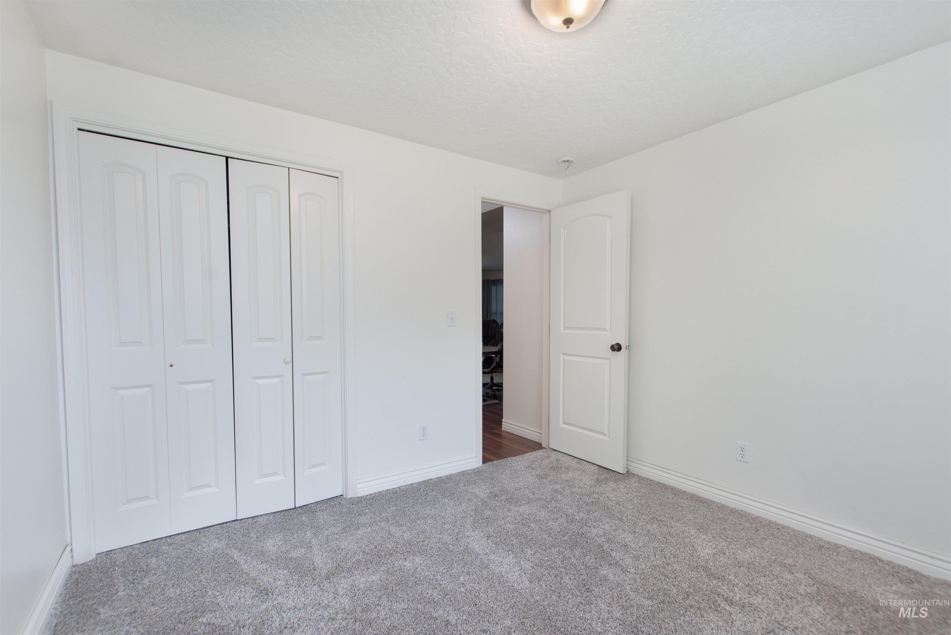 2212 Orion Ave, Nampa, Idaho 83651, 3 Bedrooms, 2 Bathrooms, Residential For Sale, Price $360,000,MLS 98991940