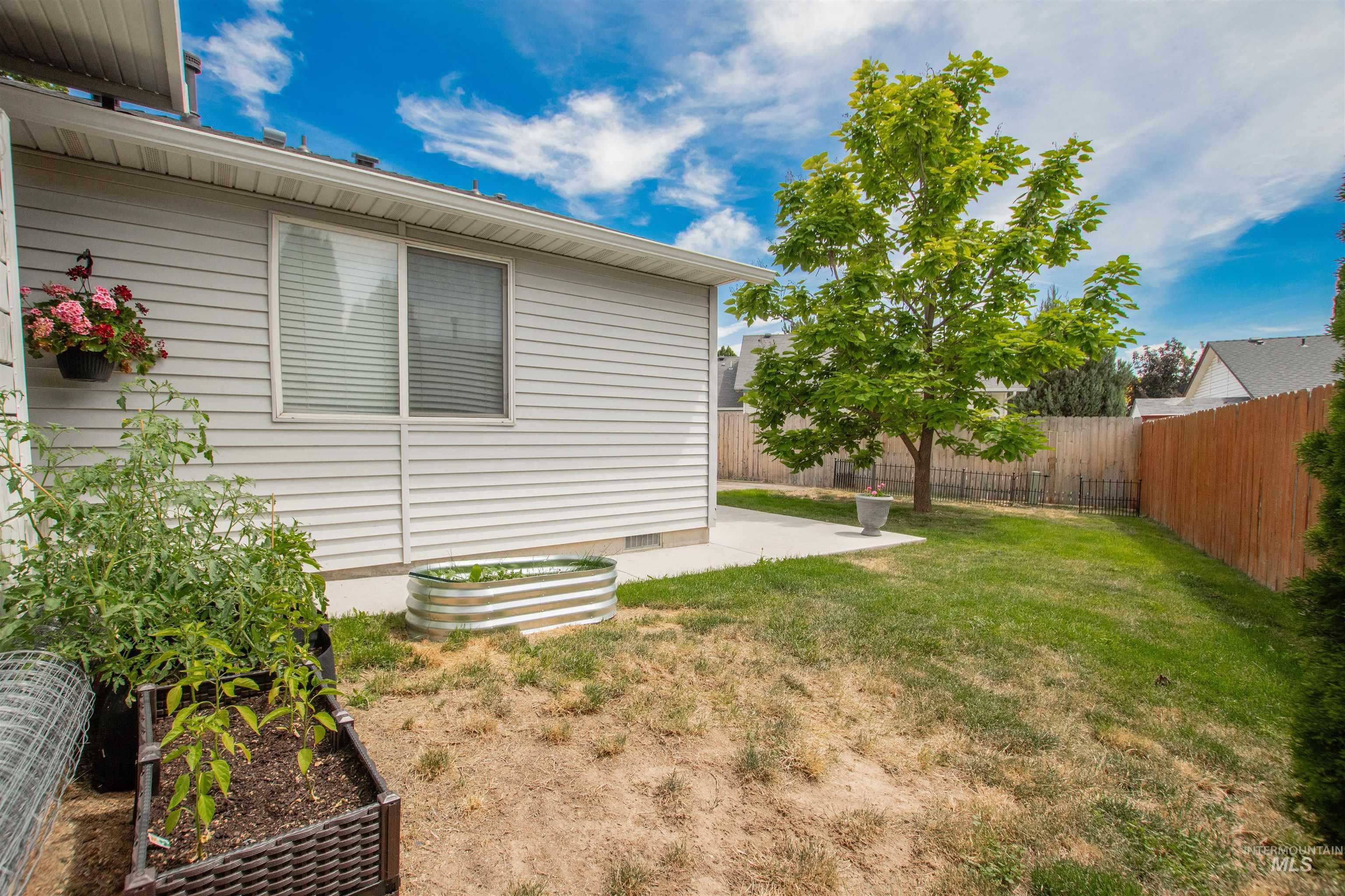 2212 Orion Ave, Nampa, Idaho 83651, 3 Bedrooms, 2 Bathrooms, Residential For Sale, Price $360,000,MLS 98991940