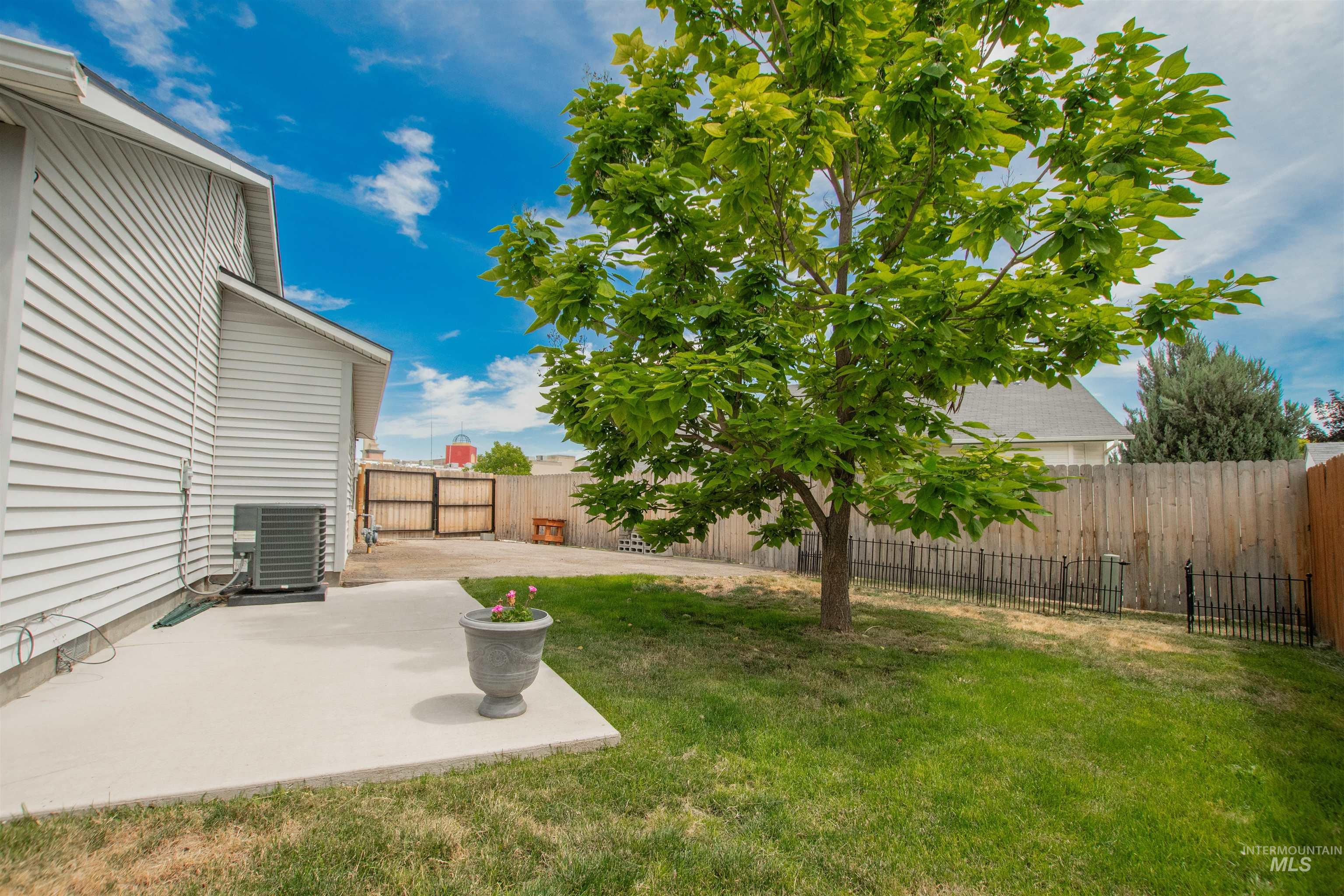 2212 Orion Ave, Nampa, Idaho 83651, 3 Bedrooms, 2 Bathrooms, Residential For Sale, Price $360,000,MLS 98991940