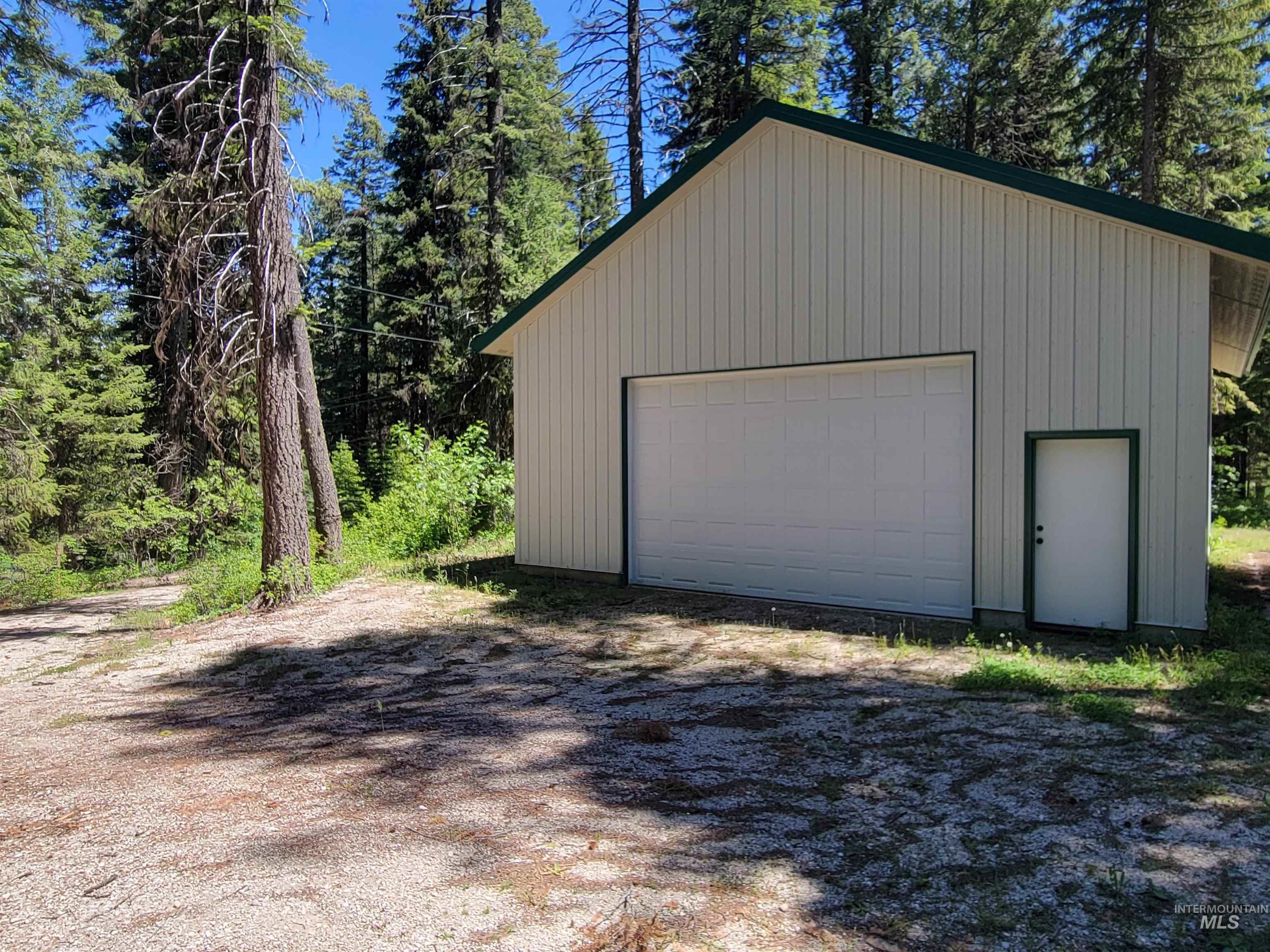 579 Noland Road, Cascade, Idaho 83611, 2 Bedrooms, 1 Bathroom, Residential For Sale, Price $679,900,MLS 98991941