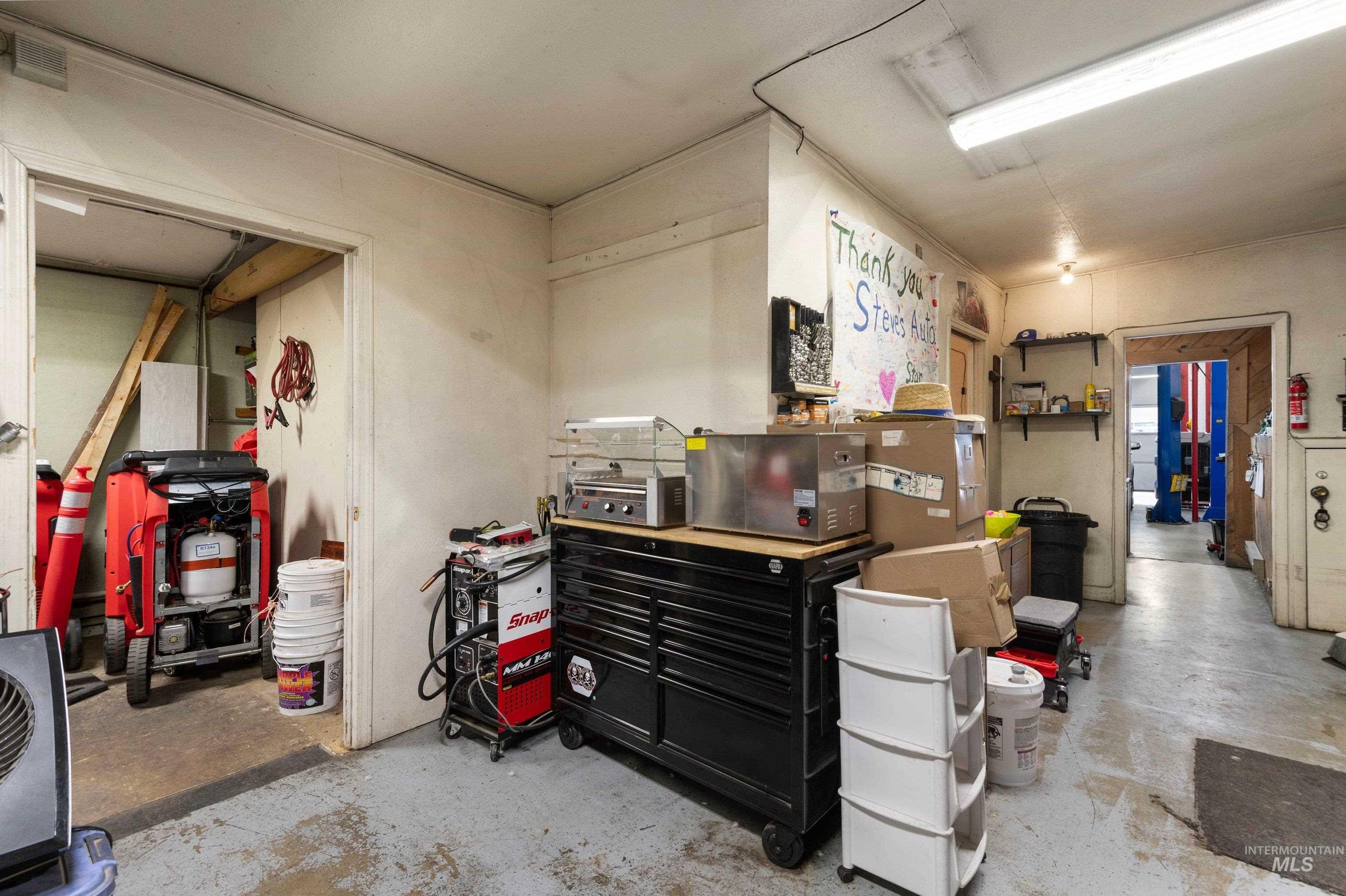 10915 W State, Star, Idaho 83669, 2 Bedrooms, Business/Commercial For Sale, Price $1,950,000,MLS 98991943