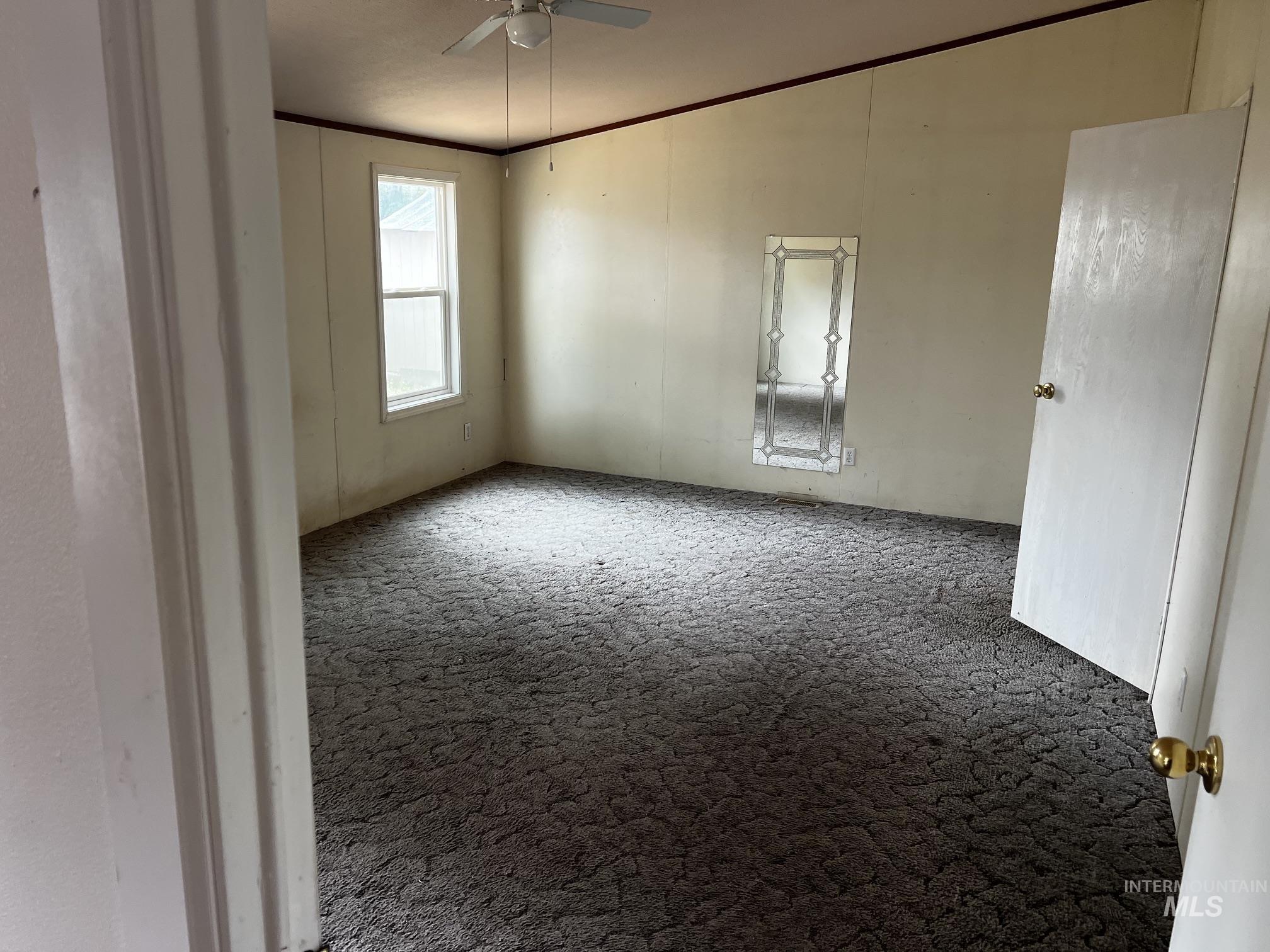 916 W Galloway, Weiser, Idaho 83672, 4 Bedrooms, 2 Bathrooms, Residential For Sale, Price $260,000, 98991945