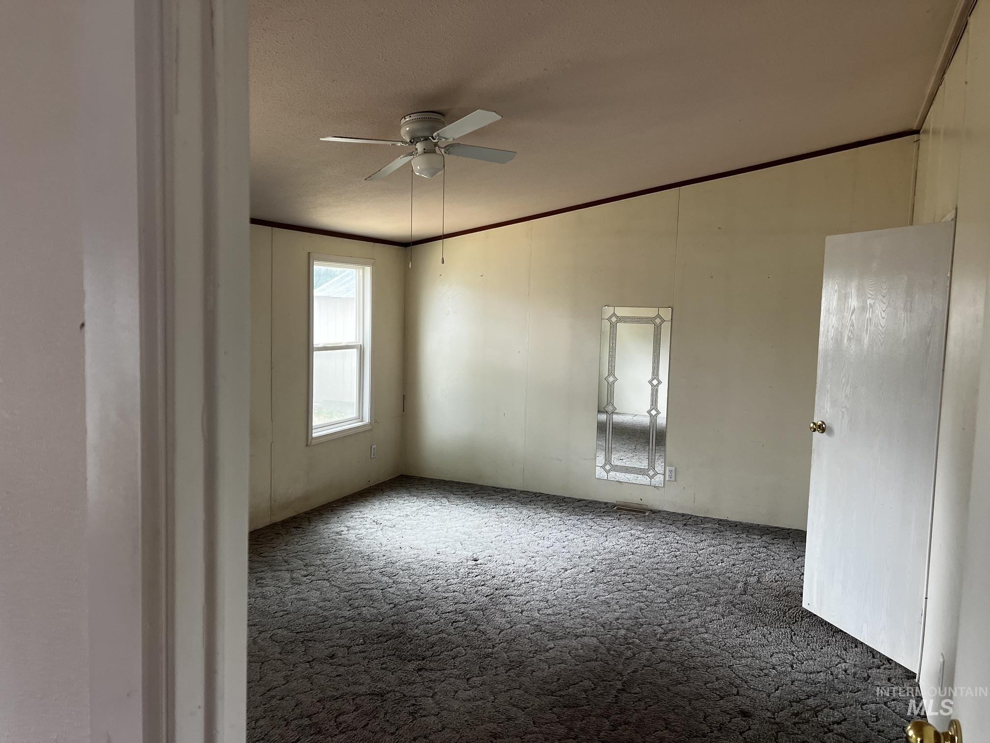 916 W Galloway, Weiser, Idaho 83672, 4 Bedrooms, 2 Bathrooms, Residential For Sale, Price $260,000, 98991945