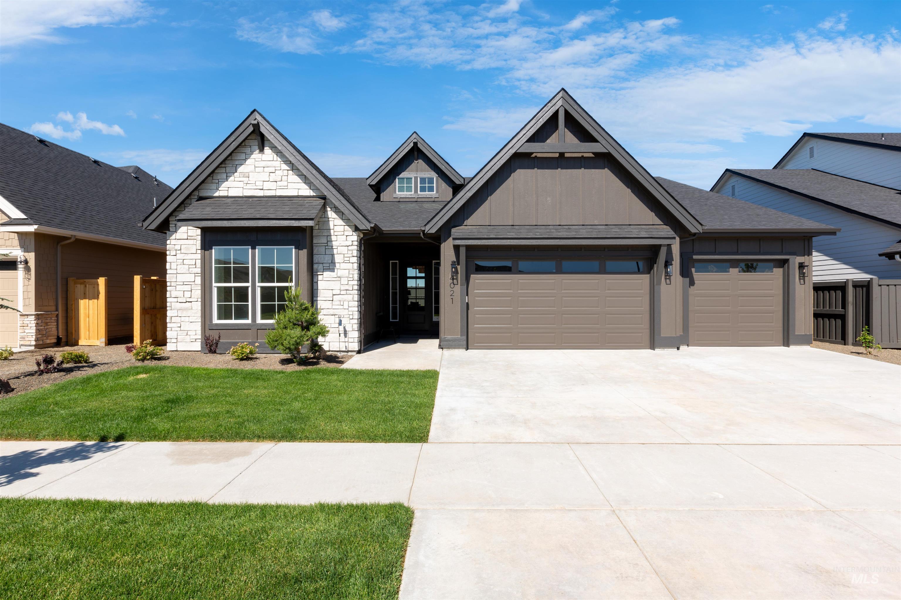 7130 S Cadence Ave, Meridian, Idaho 83642, 4 Bedrooms, 3.5 Bathrooms, Residential For Sale, Price $1,099,777,MLS 98991947