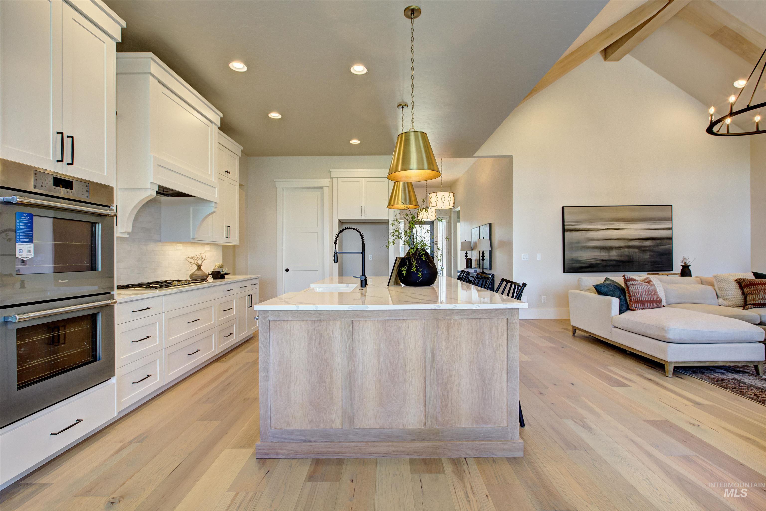 7130 S Cadence Ave, Meridian, Idaho 83642, 4 Bedrooms, 3.5 Bathrooms, Residential For Sale, Price $1,099,777, 98991947