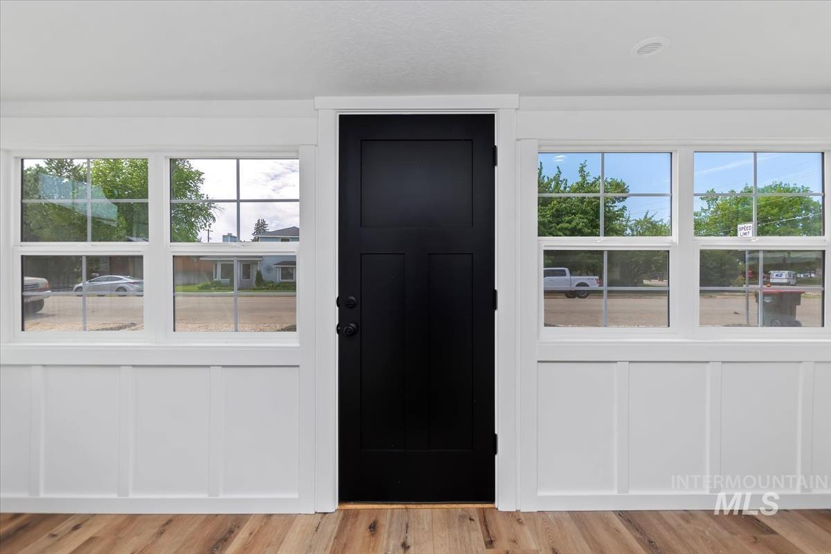 312 E. Idaho Ave., Meridian, Idaho 83642, 1 Bedroom, 1.5 Bathrooms, Residential For Sale, Price $474,900,MLS 98991949