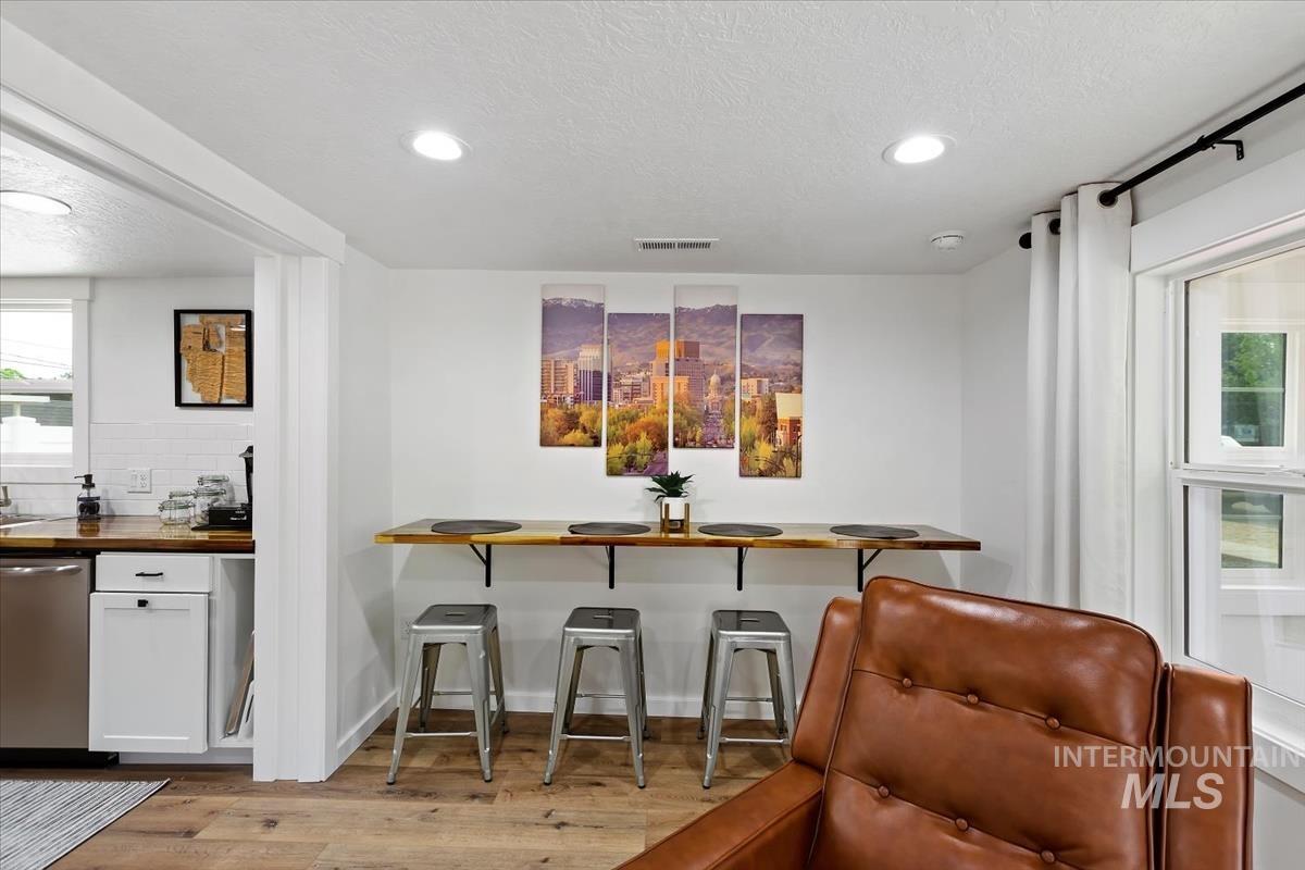 312 E. Idaho Ave., Meridian, Idaho 83642, 1 Bedroom, 1.5 Bathrooms, Residential For Sale, Price $474,900,MLS 98991949