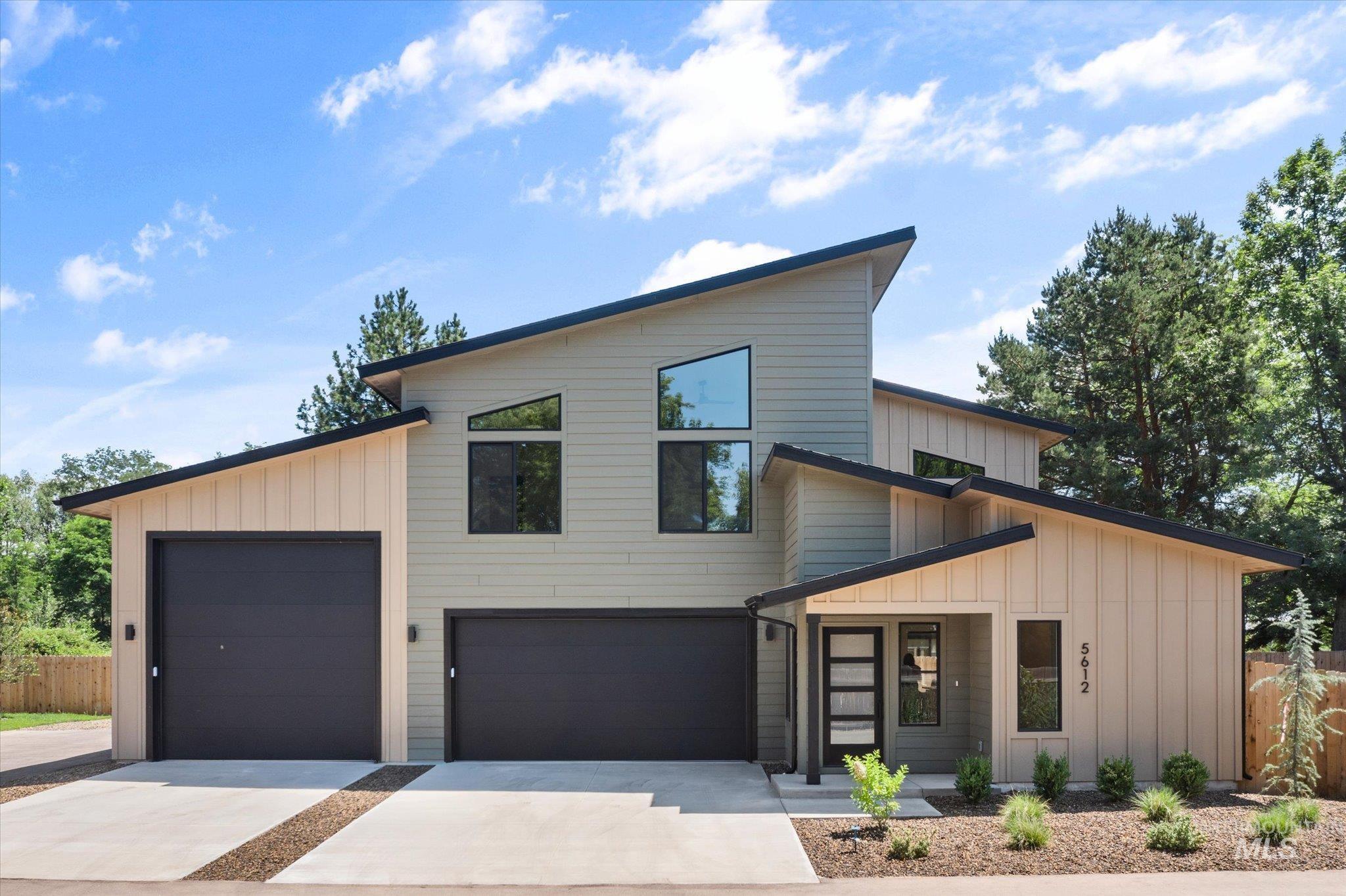 5612 W Grover St, Boise, Idaho 83705, 3 Bedrooms, 2.5 Bathrooms, Residential For Sale, Price $719,800,MLS 98991951