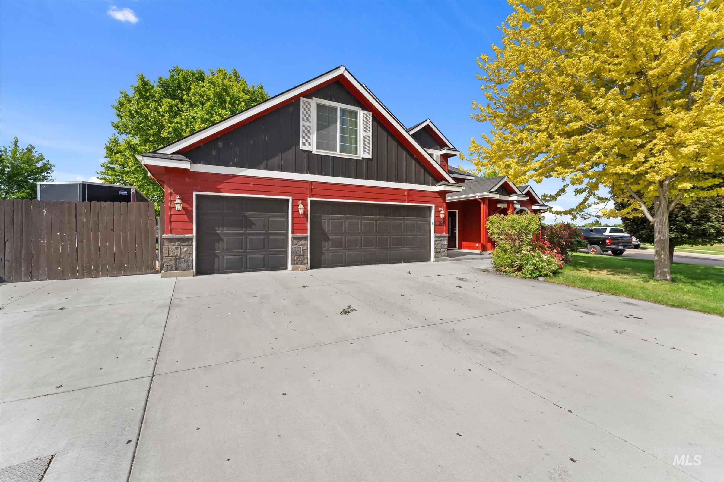 11395 W Kipling Way, Nampa, Idaho 83651, 5 Bedrooms, 2.5 Bathrooms, Residential For Sale, Price $600,000, 98991952