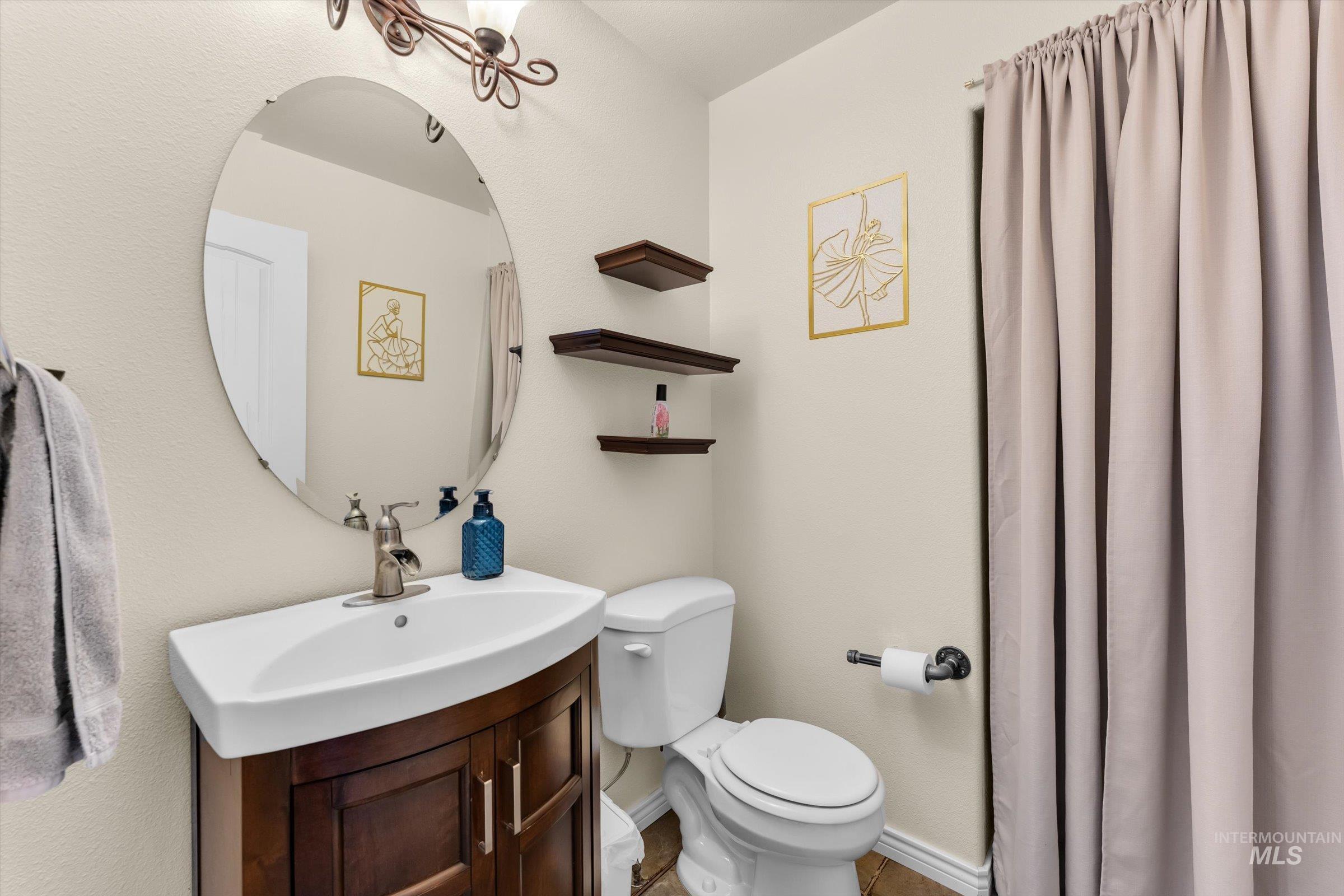 11395 W Kipling Way, Nampa, Idaho 83651, 5 Bedrooms, 2.5 Bathrooms, Residential For Sale, Price $600,000, 98991952