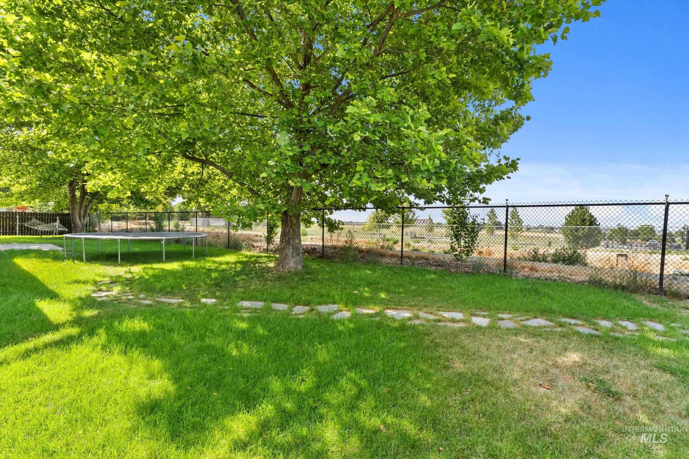 11395 W Kipling Way, Nampa, Idaho 83651, 5 Bedrooms, 2.5 Bathrooms, Residential For Sale, Price $600,000, 98991952