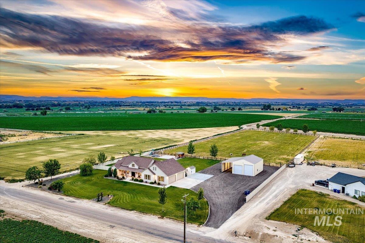 25781 Lon Davis Rd, Parma, Idaho 83660, 5 Bedrooms, 3.5 Bathrooms, Residential For Sale, Price $1,297,000, 98991955