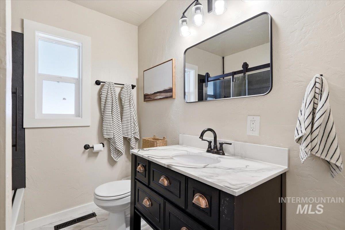 603 S Olive, Nampa, Idaho 83686, 3 Bedrooms, 1 Bathroom, Residential For Sale, Price $339,950,MLS 98991956
