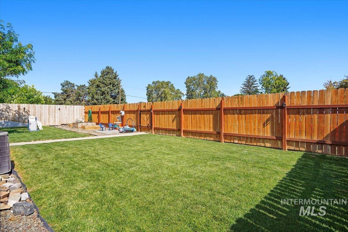 603 S Olive, Nampa, Idaho 83686, 3 Bedrooms, 1 Bathroom, Residential For Sale, Price $339,950,MLS 98991956