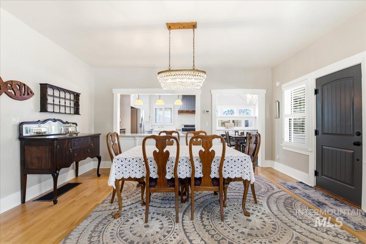 603 5th St S, Nampa, Idaho 83651, 3 Bedrooms, 2 Bathrooms, Residential For Sale, Price $525,000, 98991957