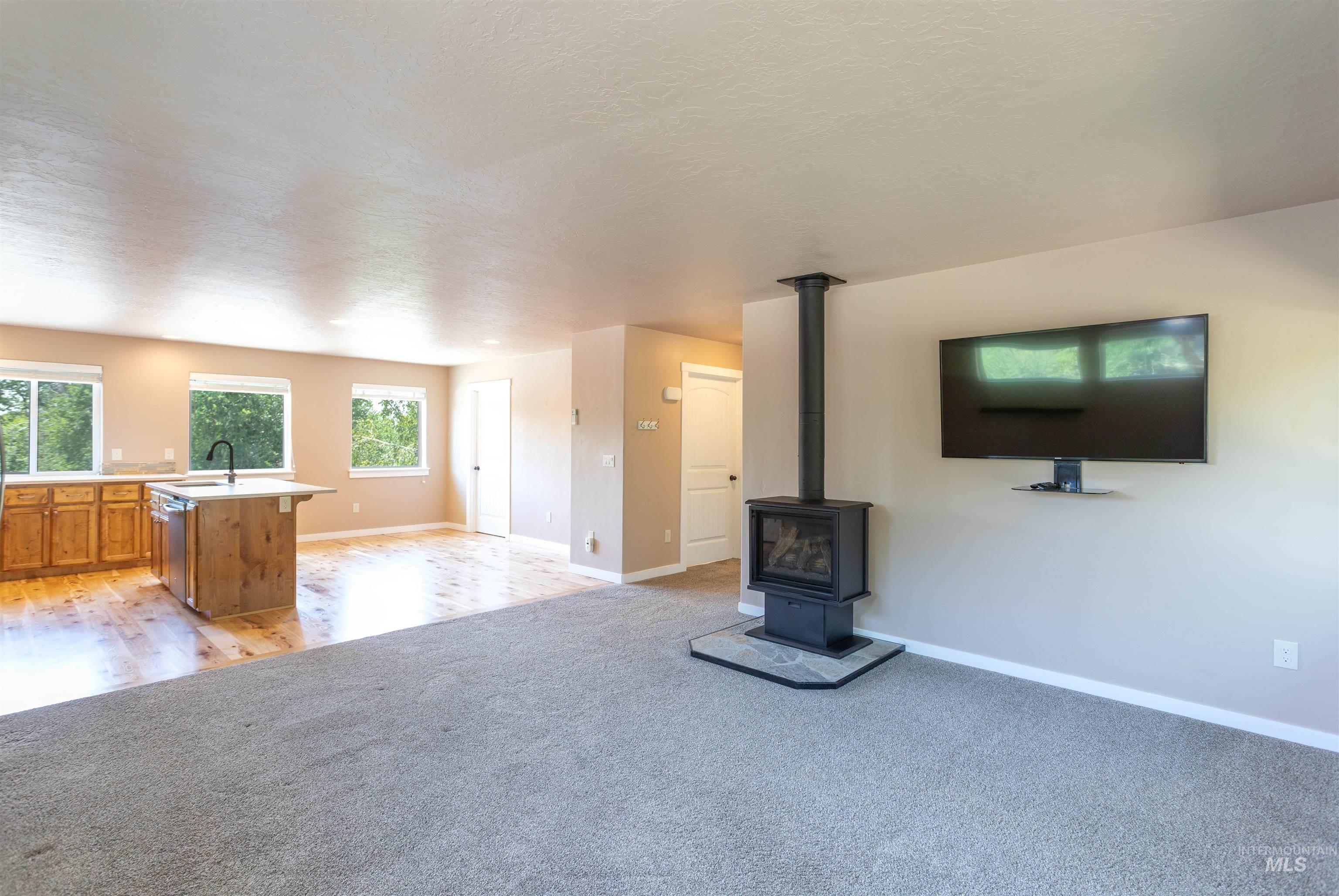 5802 E Woodcross Dr, Boise, Idaho 83716, 1 Bedroom, 1 Bathroom, Residential For Sale, Price $419,900, 98991958