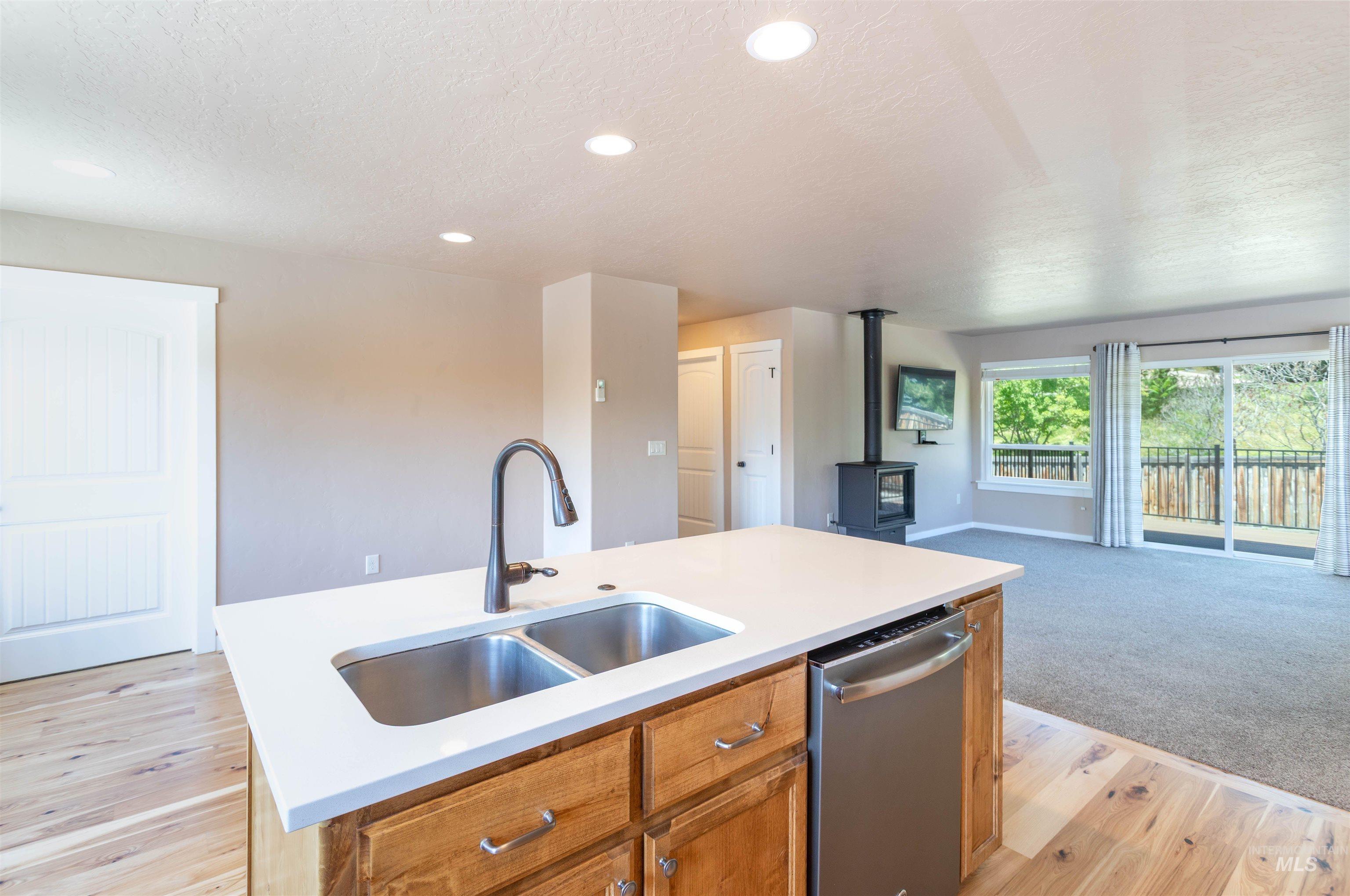 5802 E Woodcross Dr, Boise, Idaho 83716, 1 Bedroom, 1 Bathroom, Residential For Sale, Price $419,900, 98991958