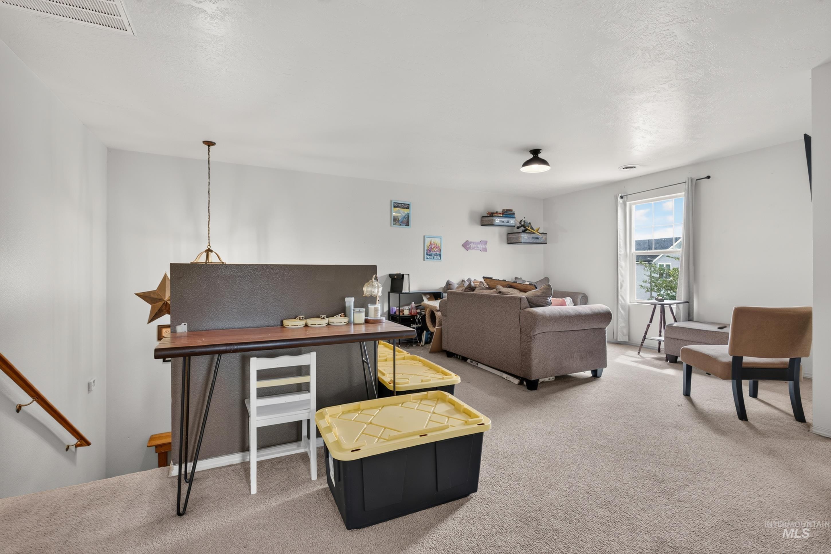 4404 N Alester Ave, Meridian, Idaho 83646-5471, 3 Bedrooms, 2.5 Bathrooms, Residential For Sale, Price $499,900, 98991960