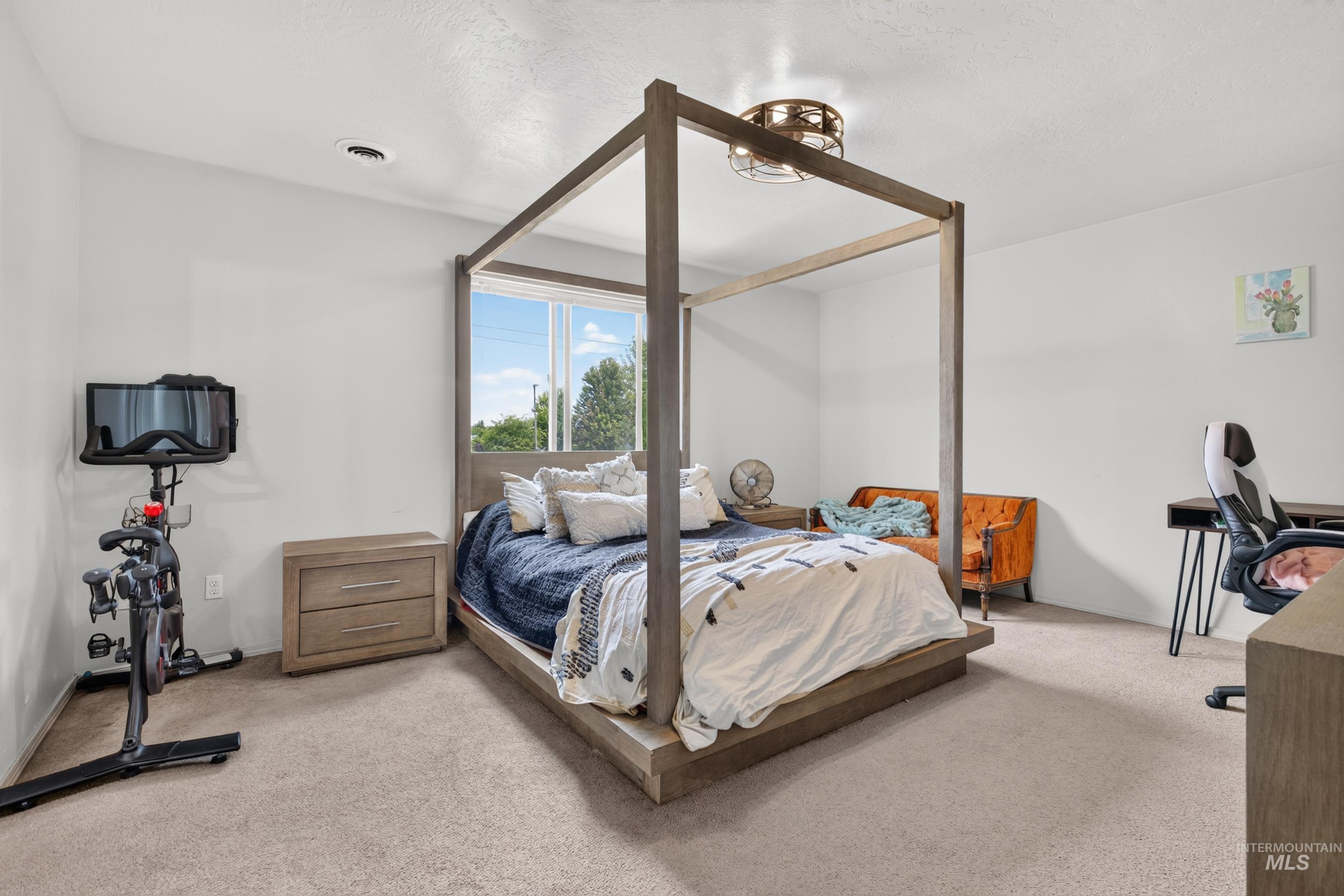 4404 N Alester Ave, Meridian, Idaho 83646-5471, 3 Bedrooms, 2.5 Bathrooms, Residential For Sale, Price $499,900, 98991960