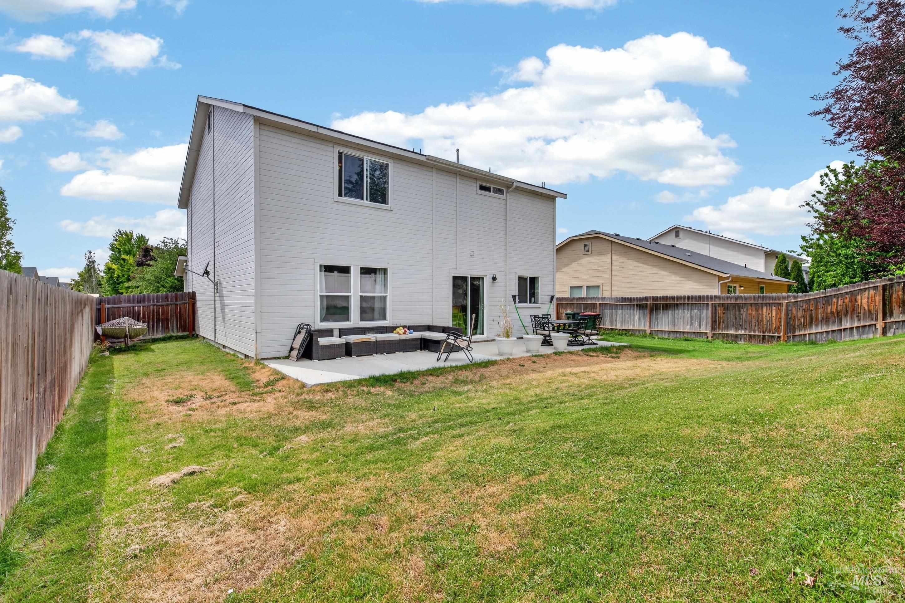 4404 N Alester Ave, Meridian, Idaho 83646-5471, 3 Bedrooms, 2.5 Bathrooms, Residential For Sale, Price $499,900, 98991960