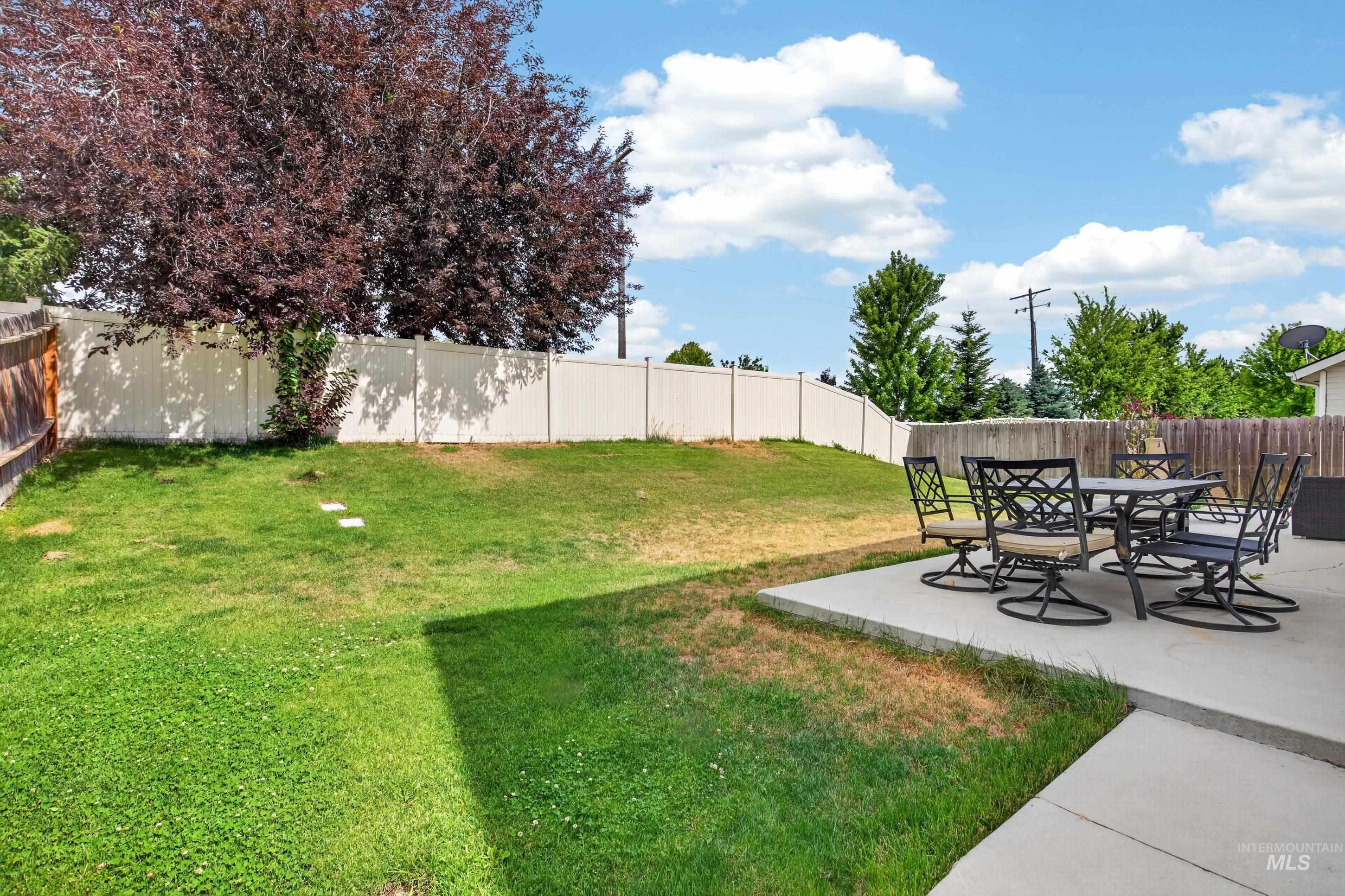 4404 N Alester Ave, Meridian, Idaho 83646-5471, 3 Bedrooms, 2.5 Bathrooms, Residential For Sale, Price $499,900, 98991960