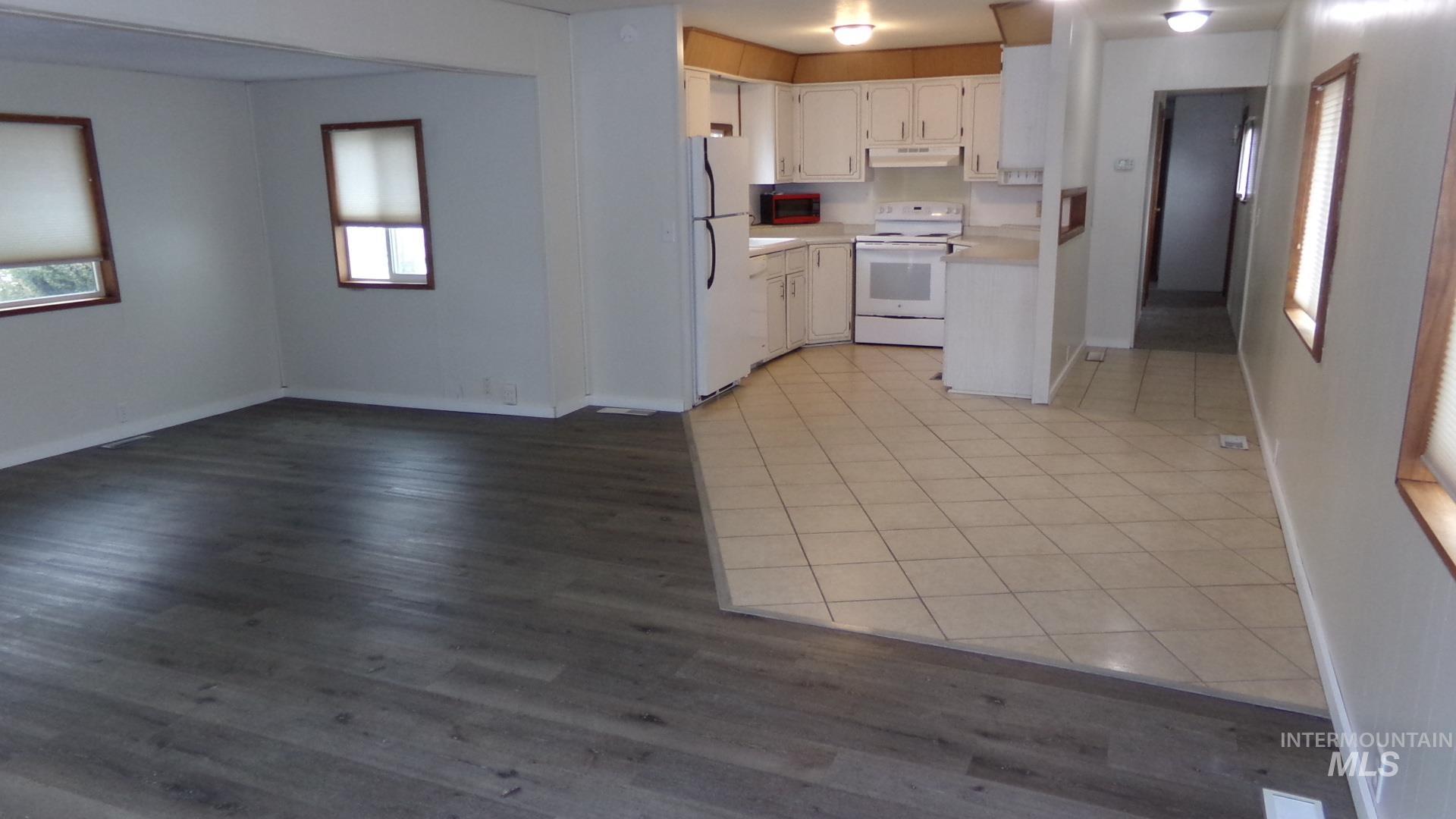 913 Preston Ave, Lewiston, Idaho 83501, 2 Bedrooms, 1.5 Bathrooms, Residential For Sale, Price $74,900, 98991964
