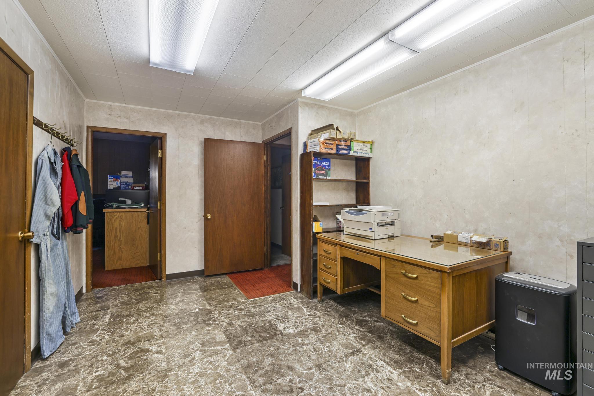 1020 Main Street, Buhl, Idaho 83316, Business/Commercial For Sale, Price $150,000,MLS 98991965