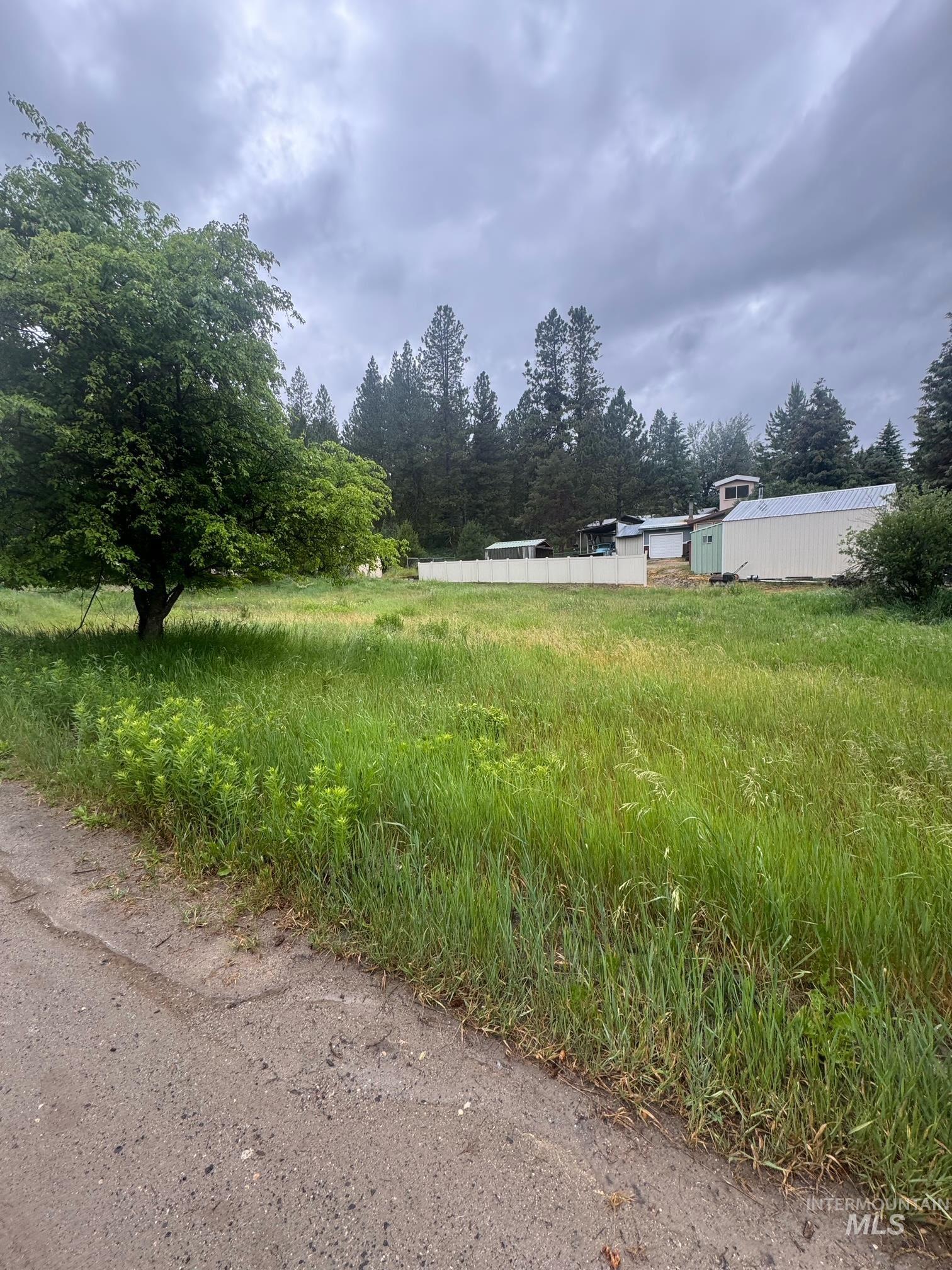 401 Basque Rd, Cascade, Idaho 83611, Land For Sale, Price $150,000,MLS 98991967