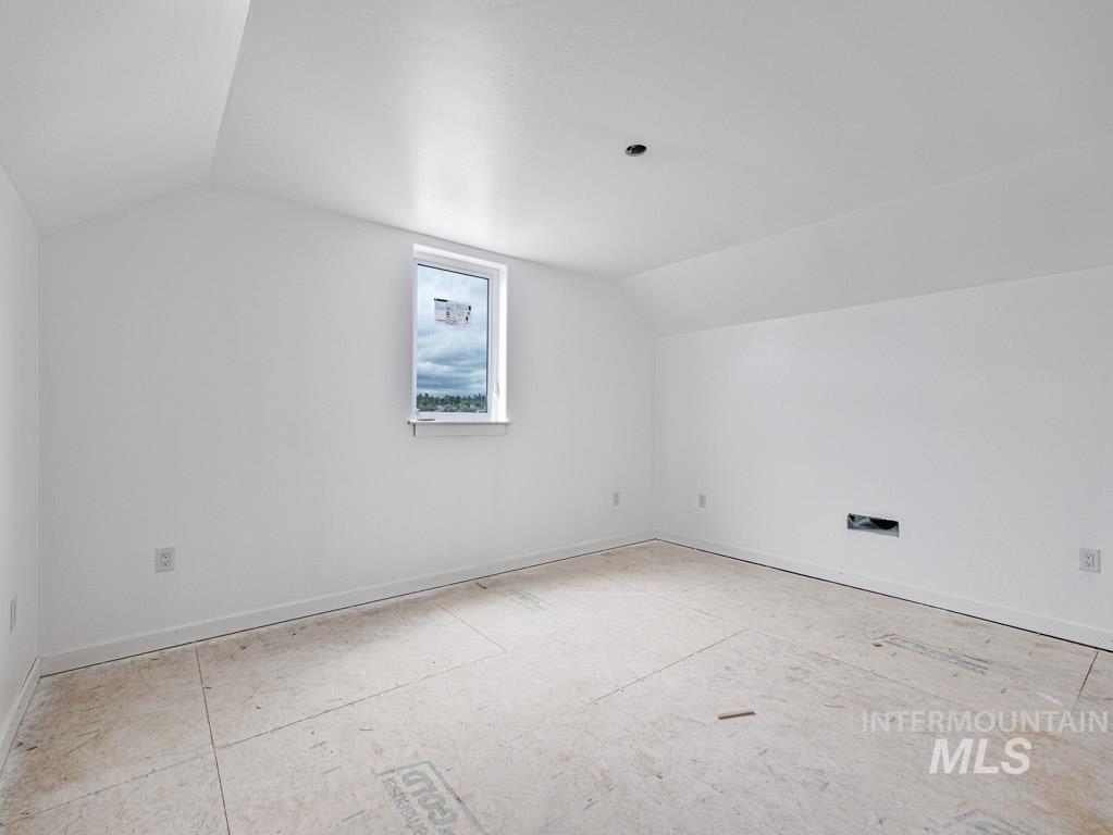 1115 Edington Avenue, Moscow, Idaho 83843, 4 Bedrooms, 3 Bathrooms, Residential For Sale, Price $590,000,MLS 98991970