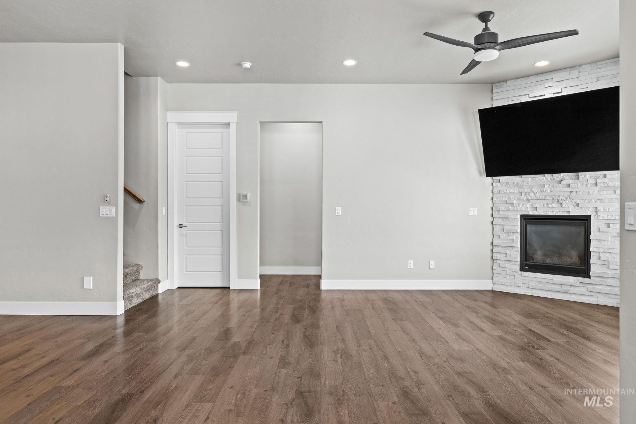 2934 E Murchison St, Meridian, Idaho 83642-5278, 4 Bedrooms, 3 Bathrooms, Residential For Sale, Price $888,800,MLS 98991973